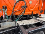 4 Underbody - Truck with Cab Suspension Air Bags