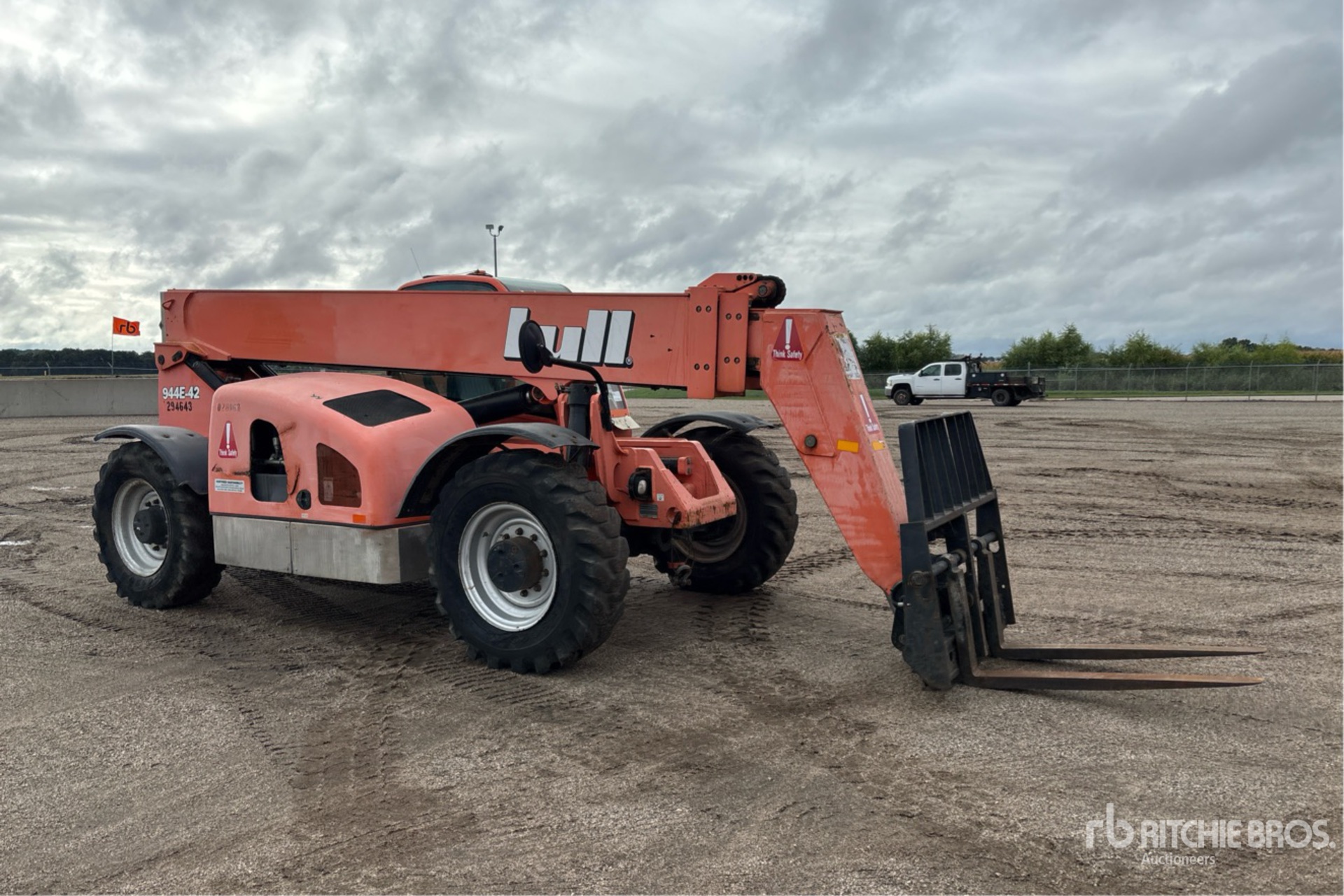 2005 Lull 944E-42