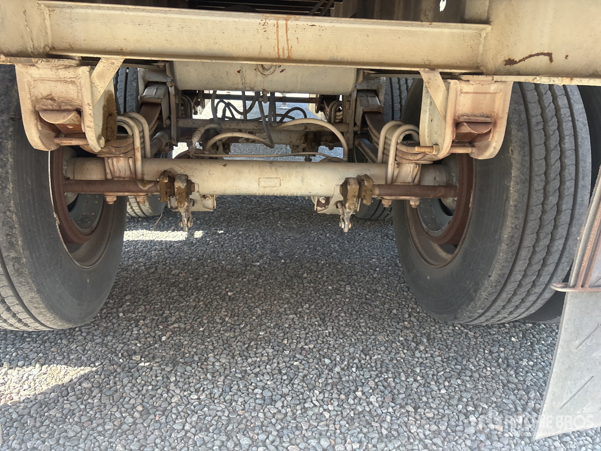 1988 Utility FS2CH