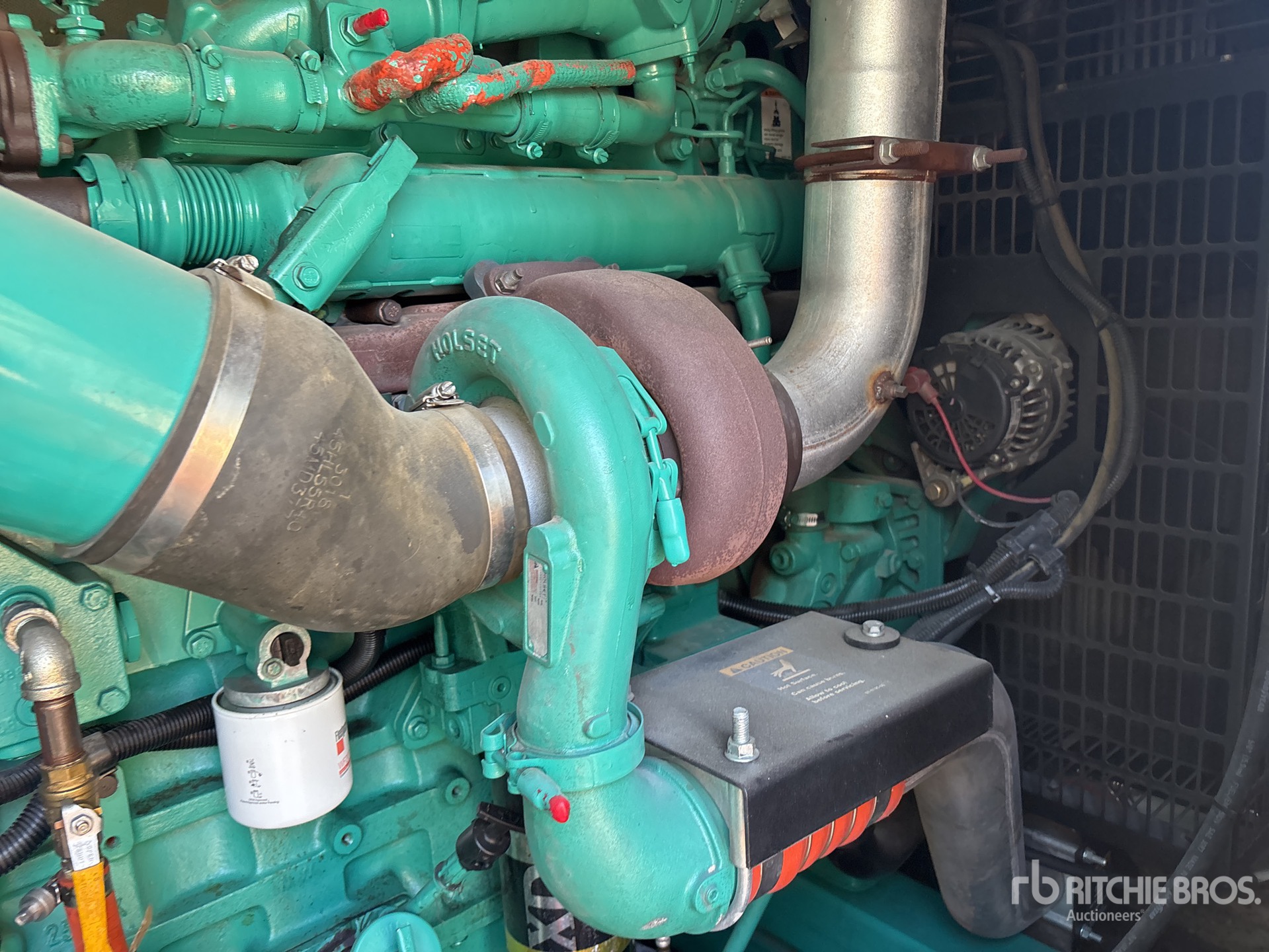 2011 Cummins 300 KW SKID-MOUNTED