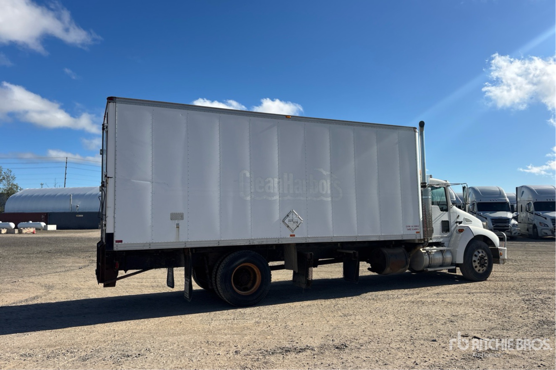 2006 Kenworth T300