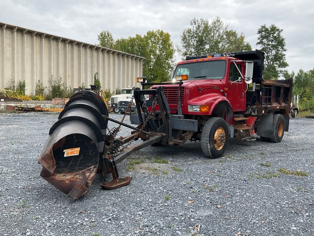 1998 International 4900 4x4 Snow Plow Truck 1998 International 4900 4x4 Snow Plow Truck