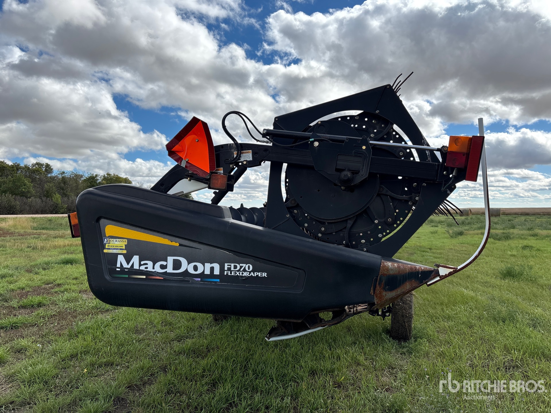2011 Macdon FD70