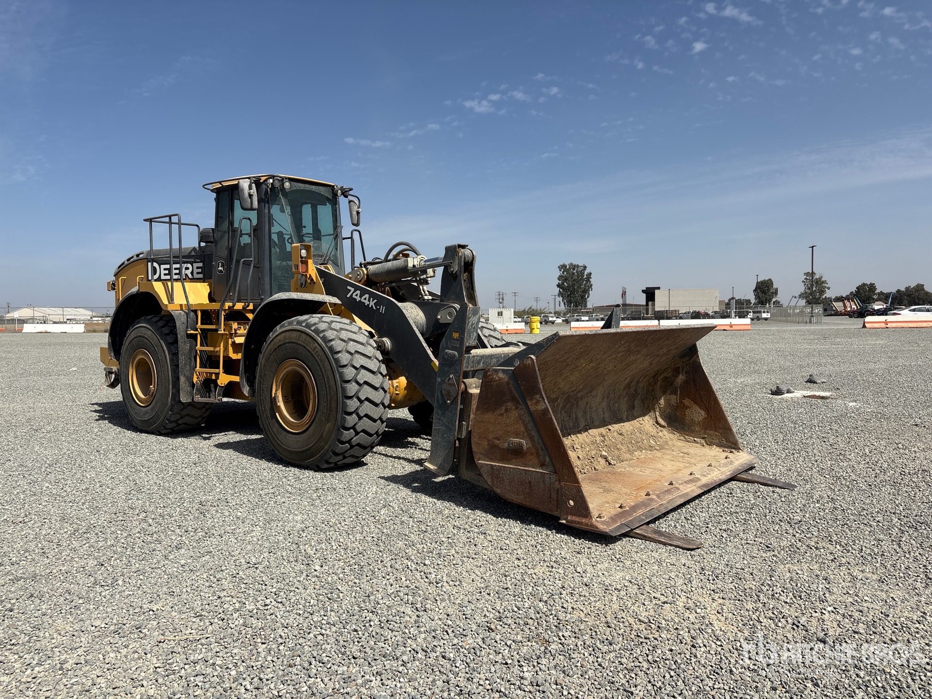 2018 John Deere 744K