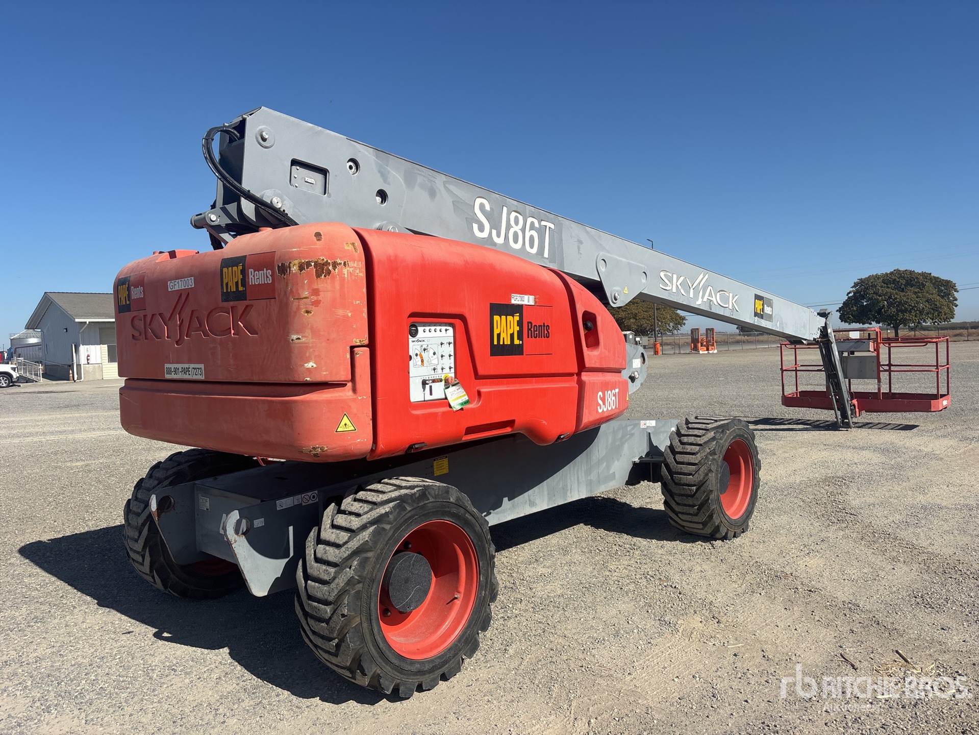2017 Skyjack SJ86T