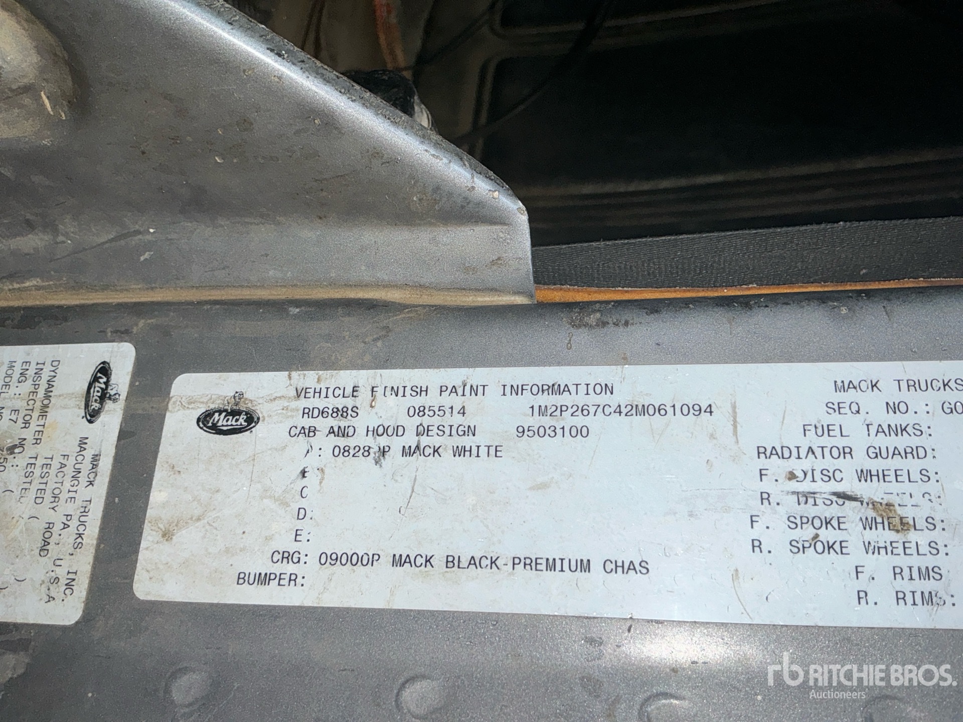 2002 Mack RD688S