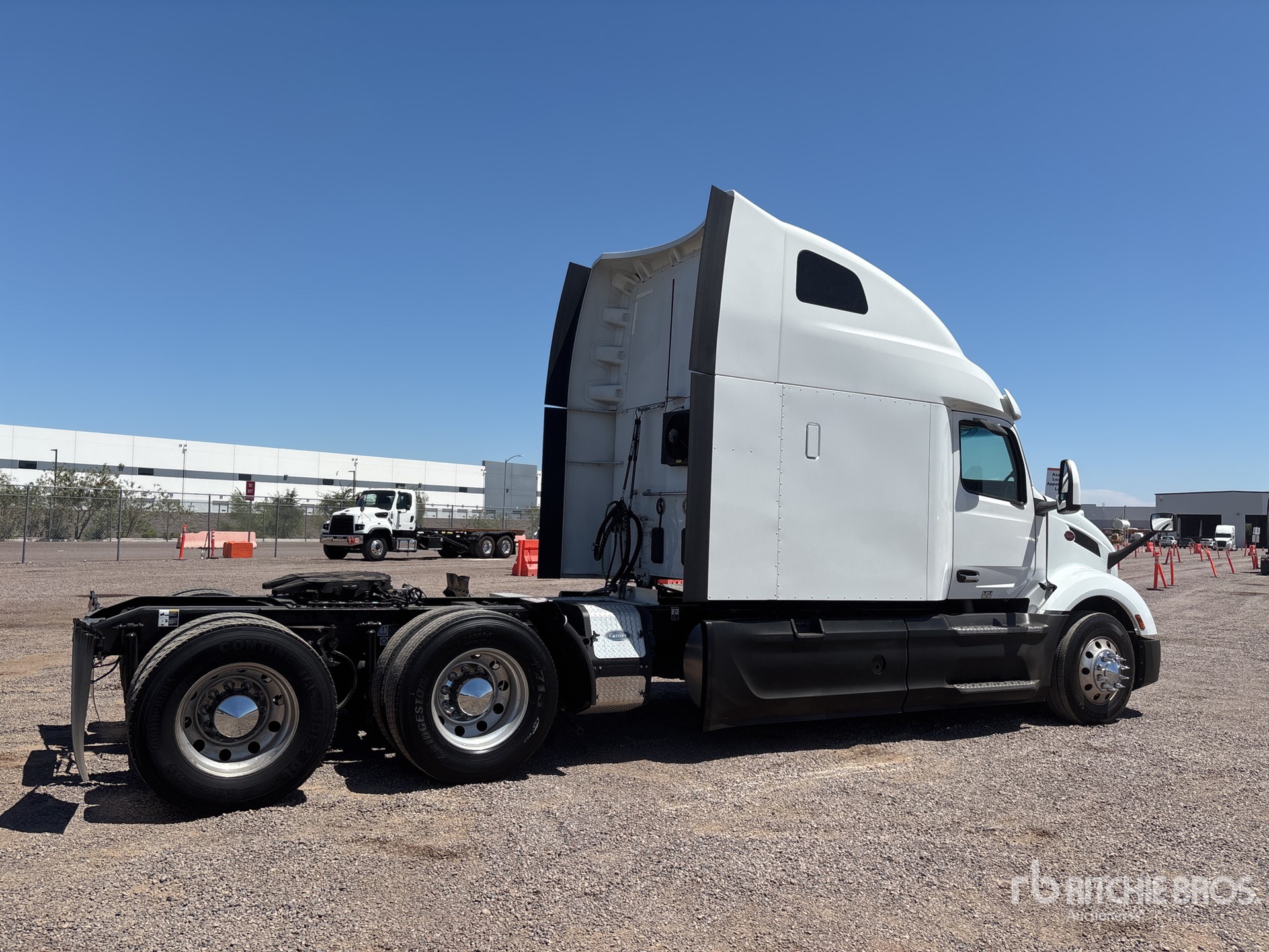 2023 Peterbilt 579