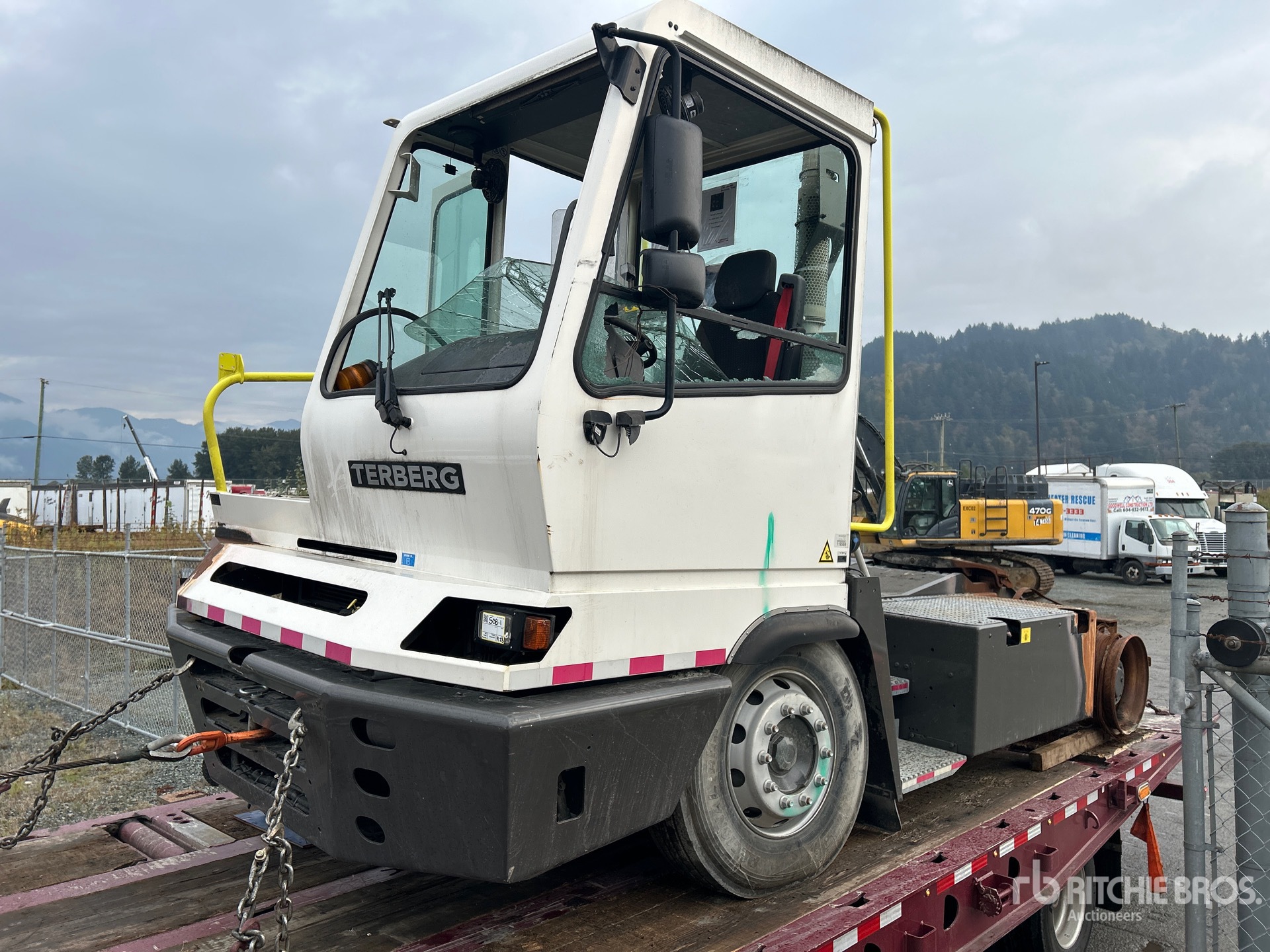2021 Terberg YT182