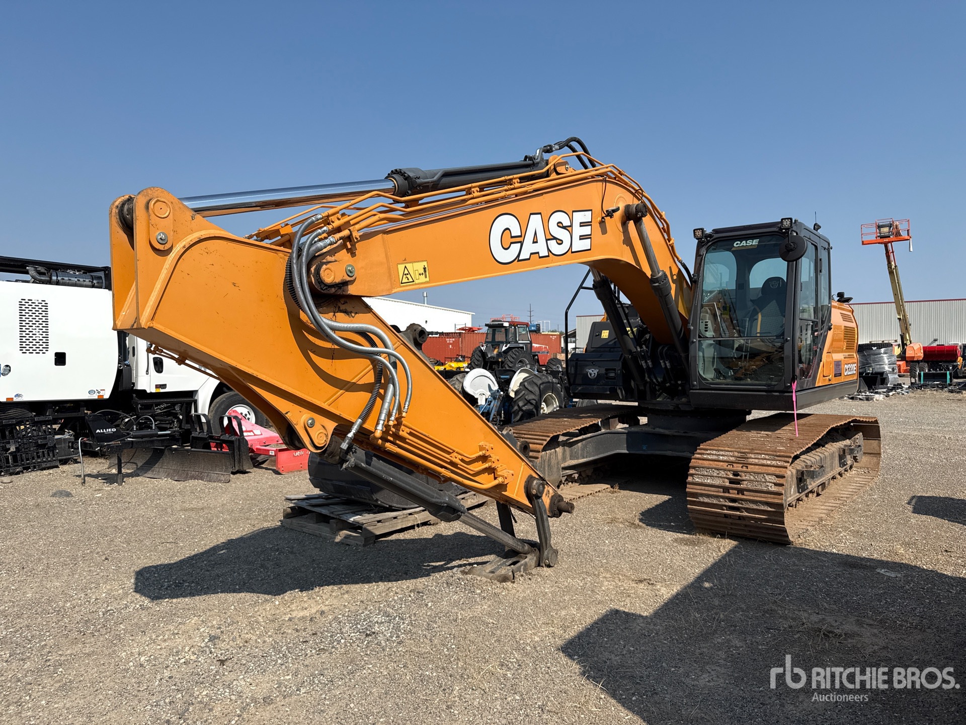 2023 Case CX220E