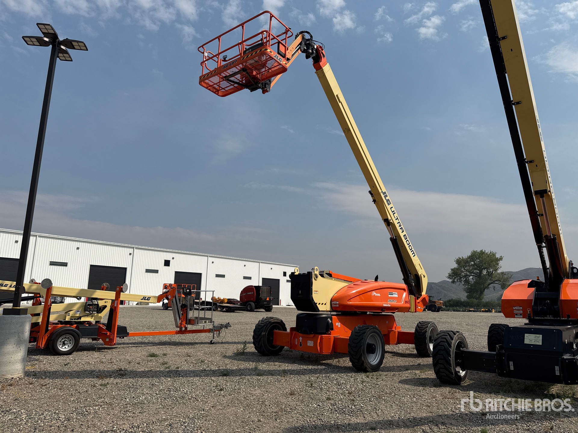 Photo of 2023 JLG 1250AJP
