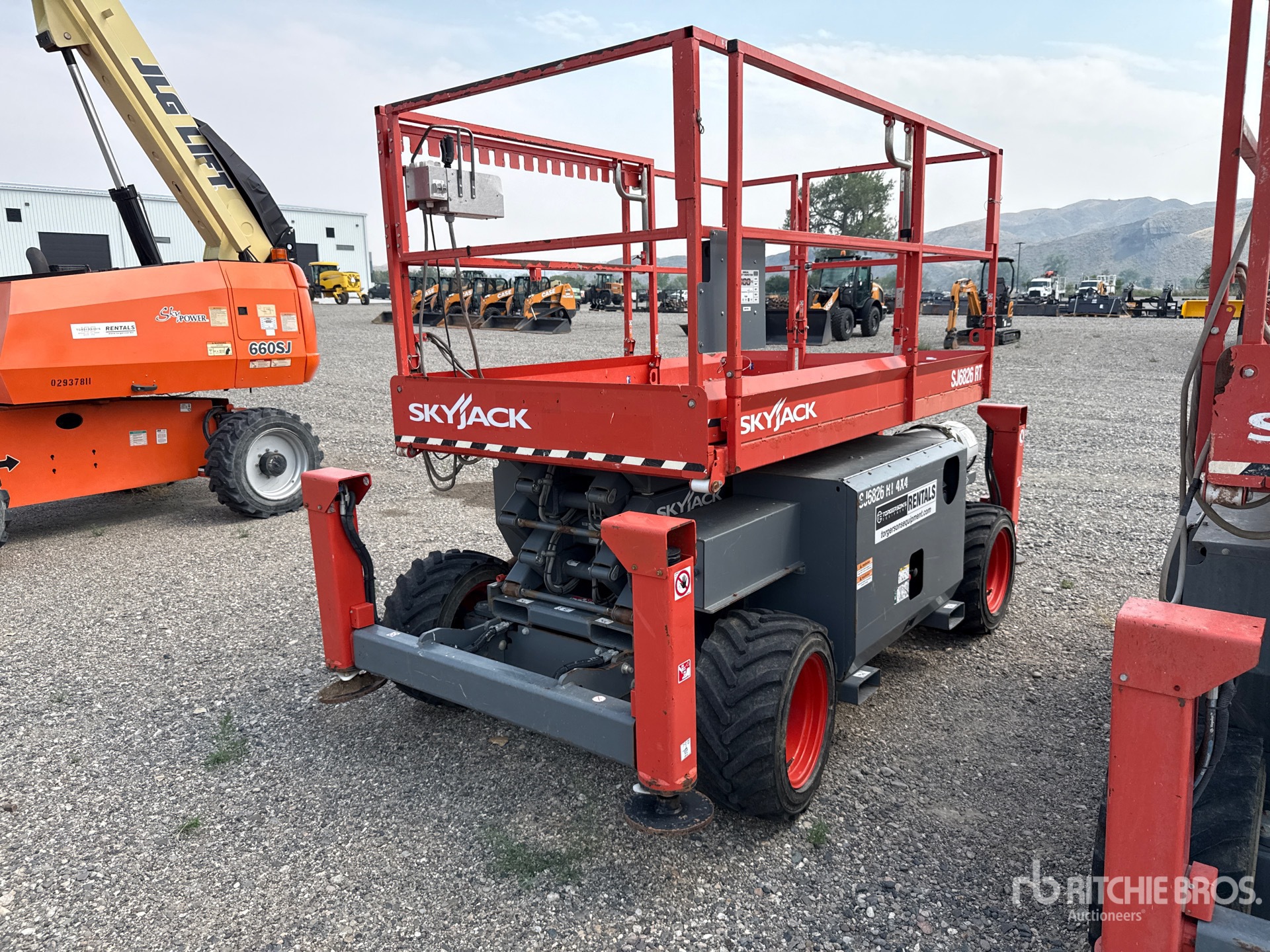 Photo of 2019 Skyjack 6826RT