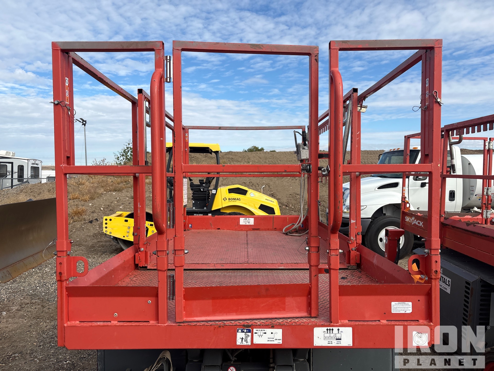 2017 Skyjack SJ6826 RT
