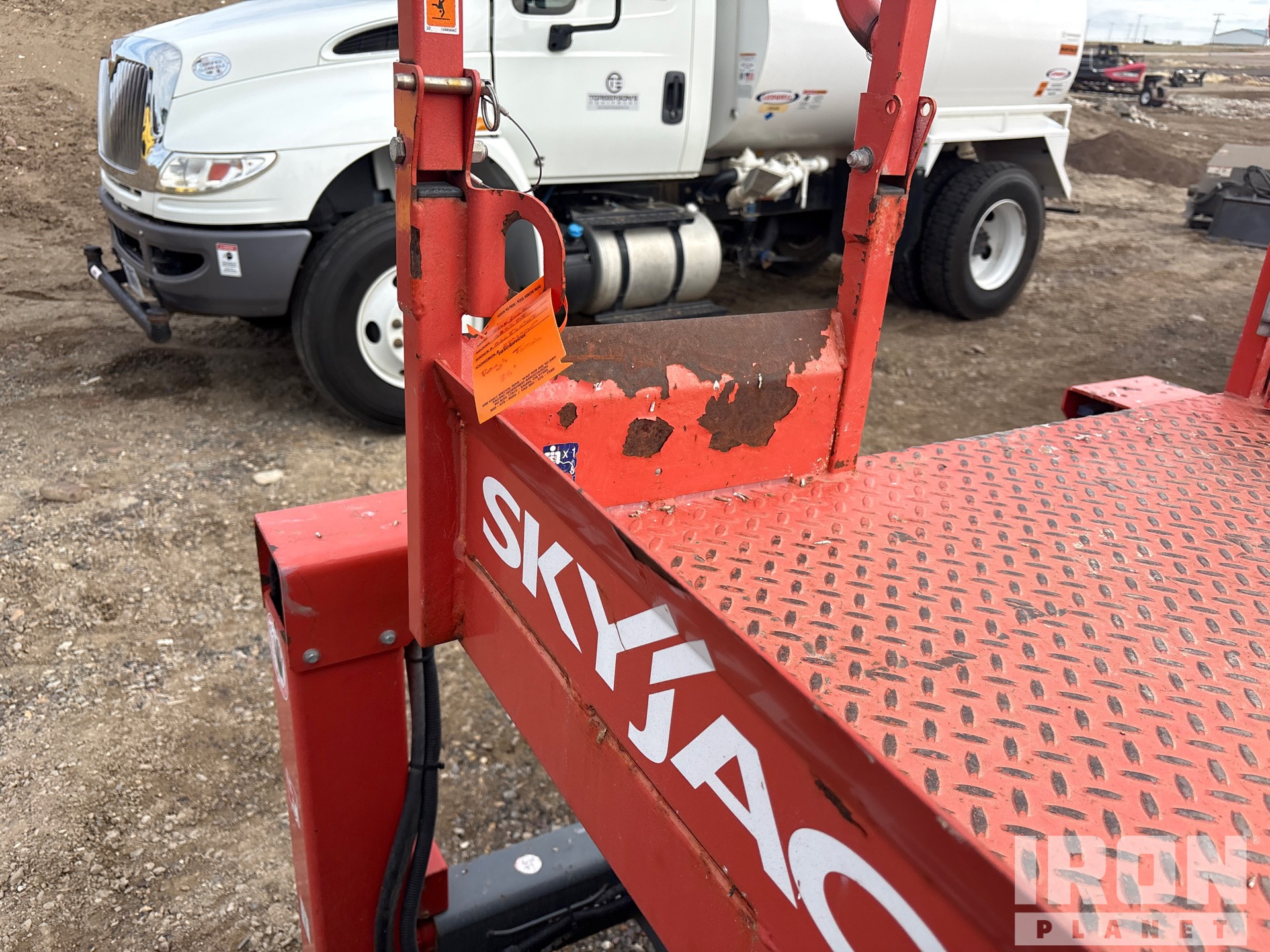 2017 Skyjack SJ6826 RT