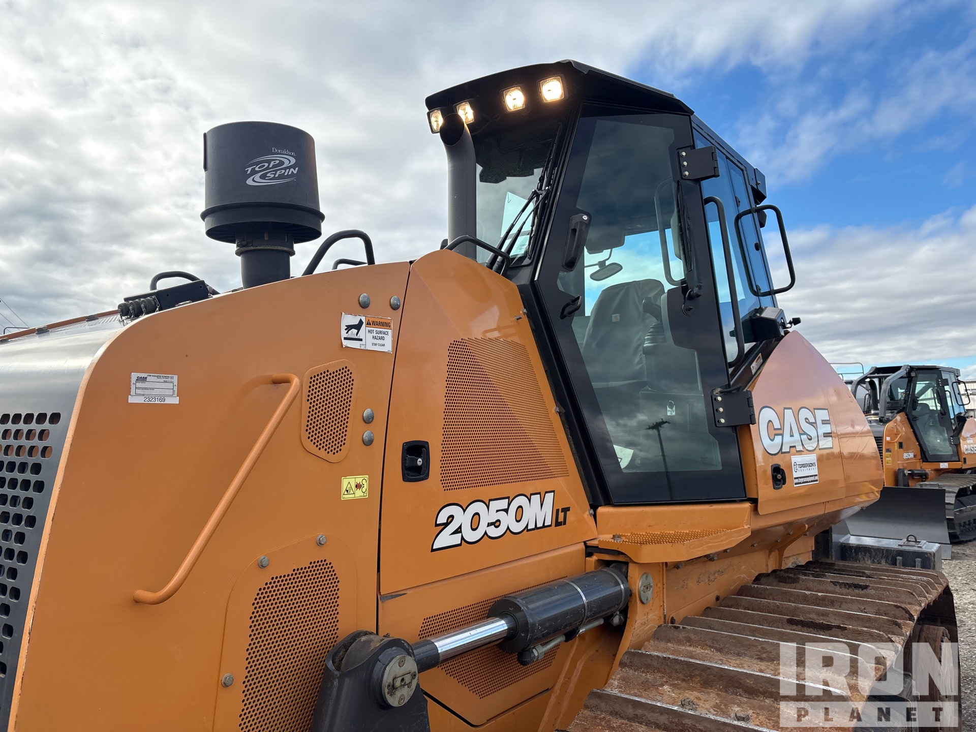 2018 Case 2050M XLT