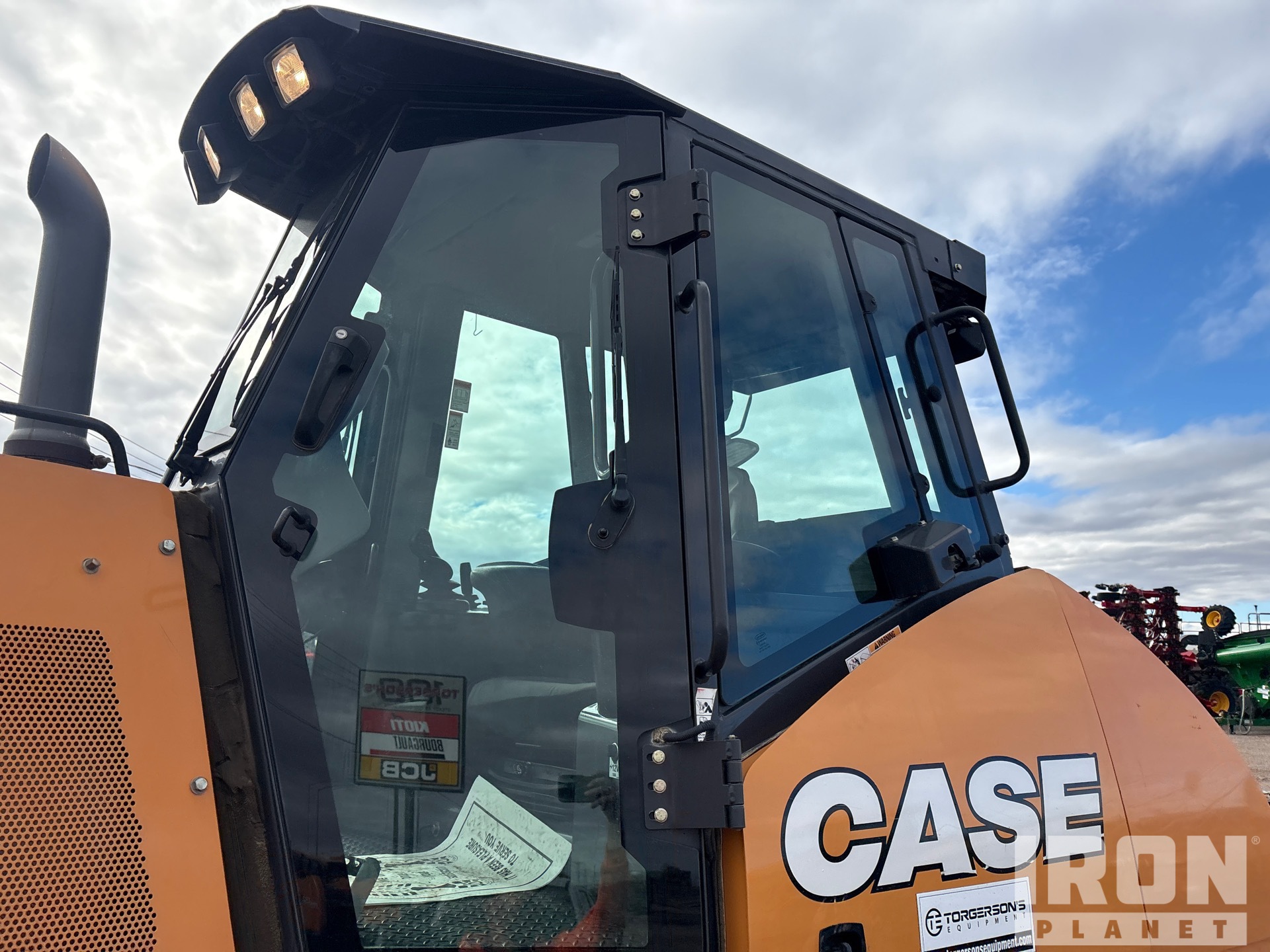 2018 Case 2050M XLT