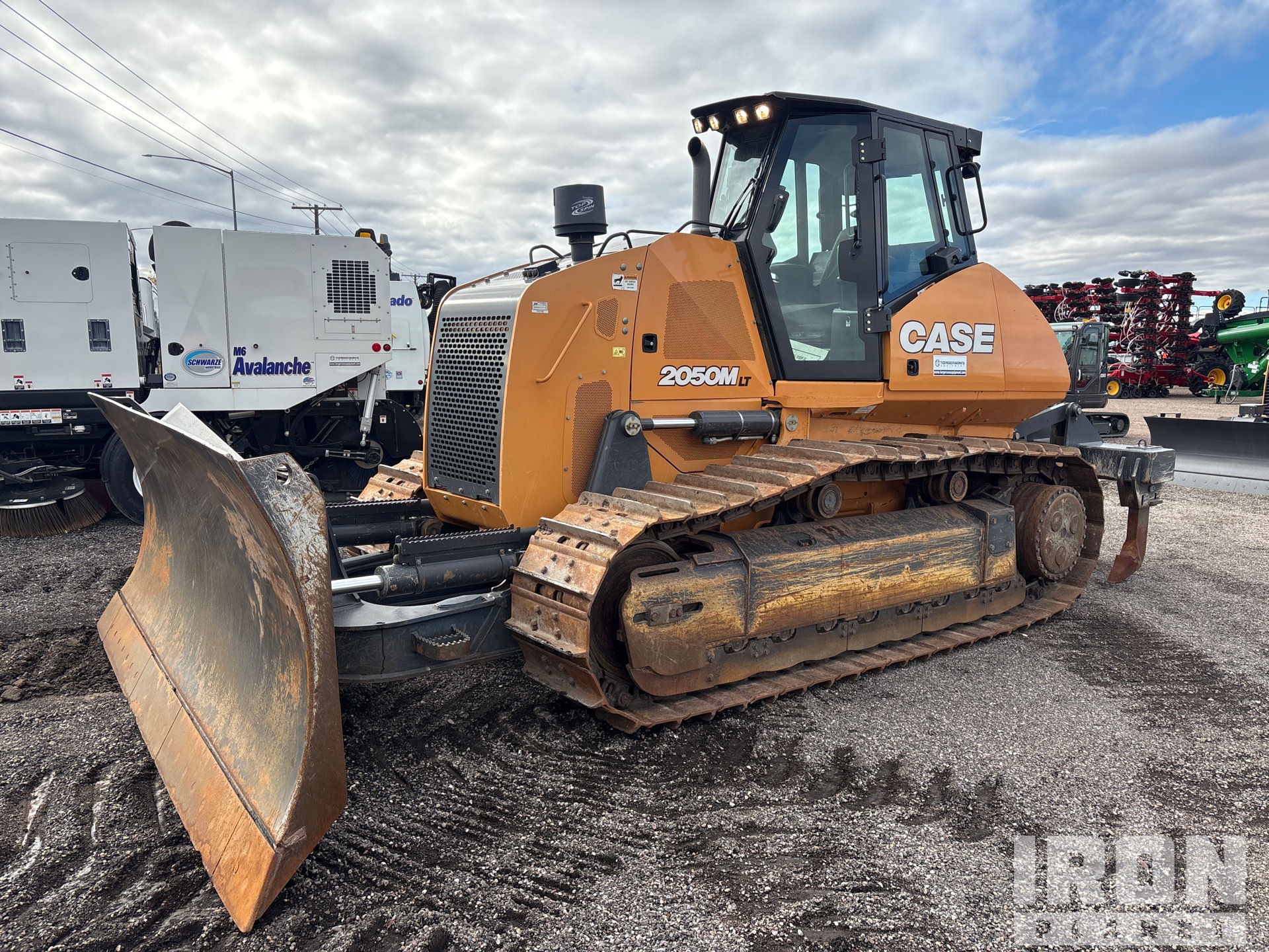 2018 Case 2050M XLT