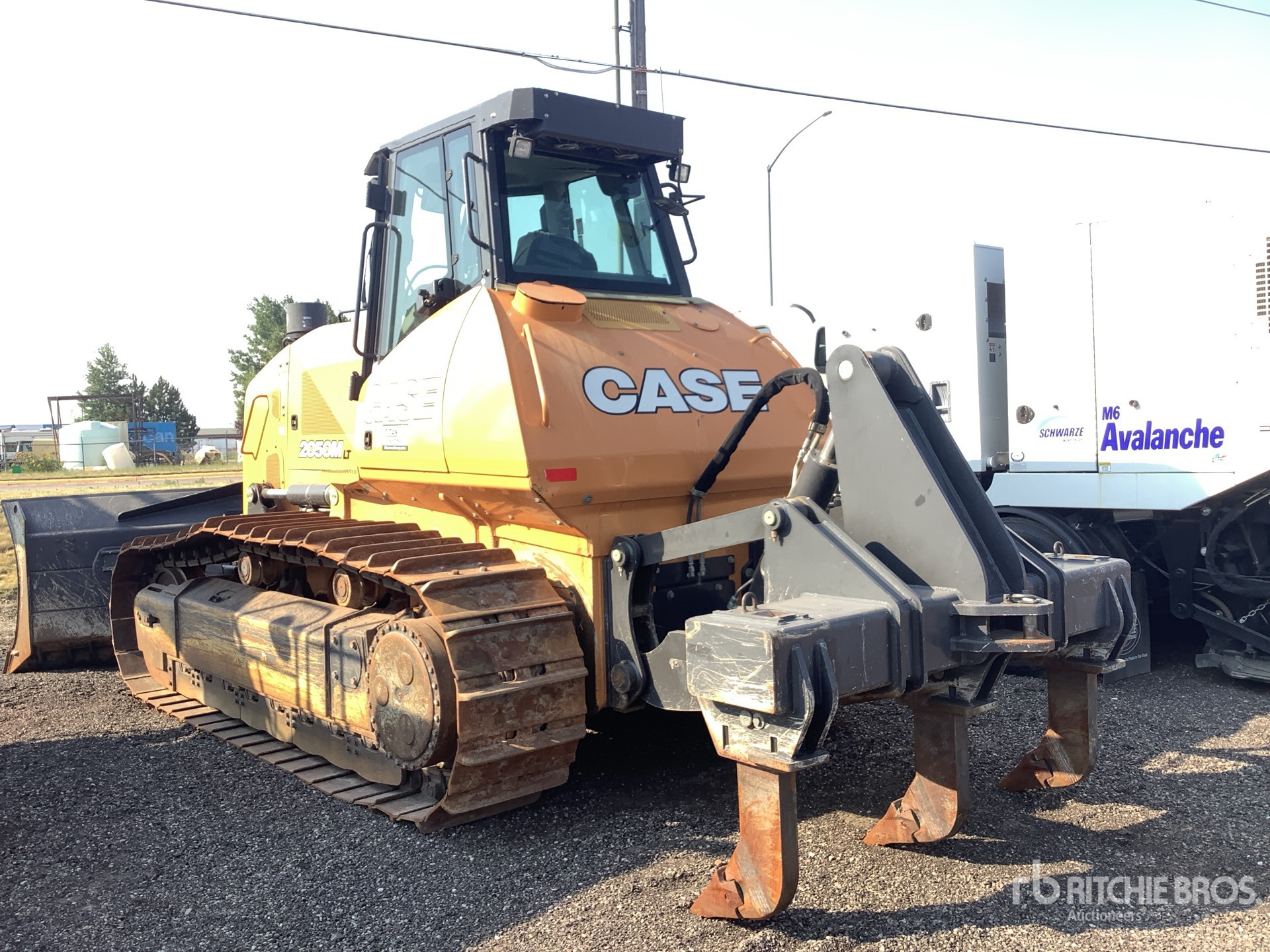 2018 Case 2050M XLT