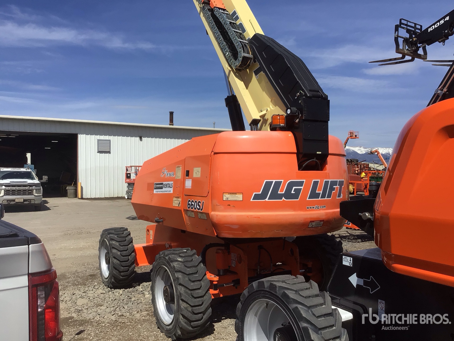 2011 JLG 660SJ