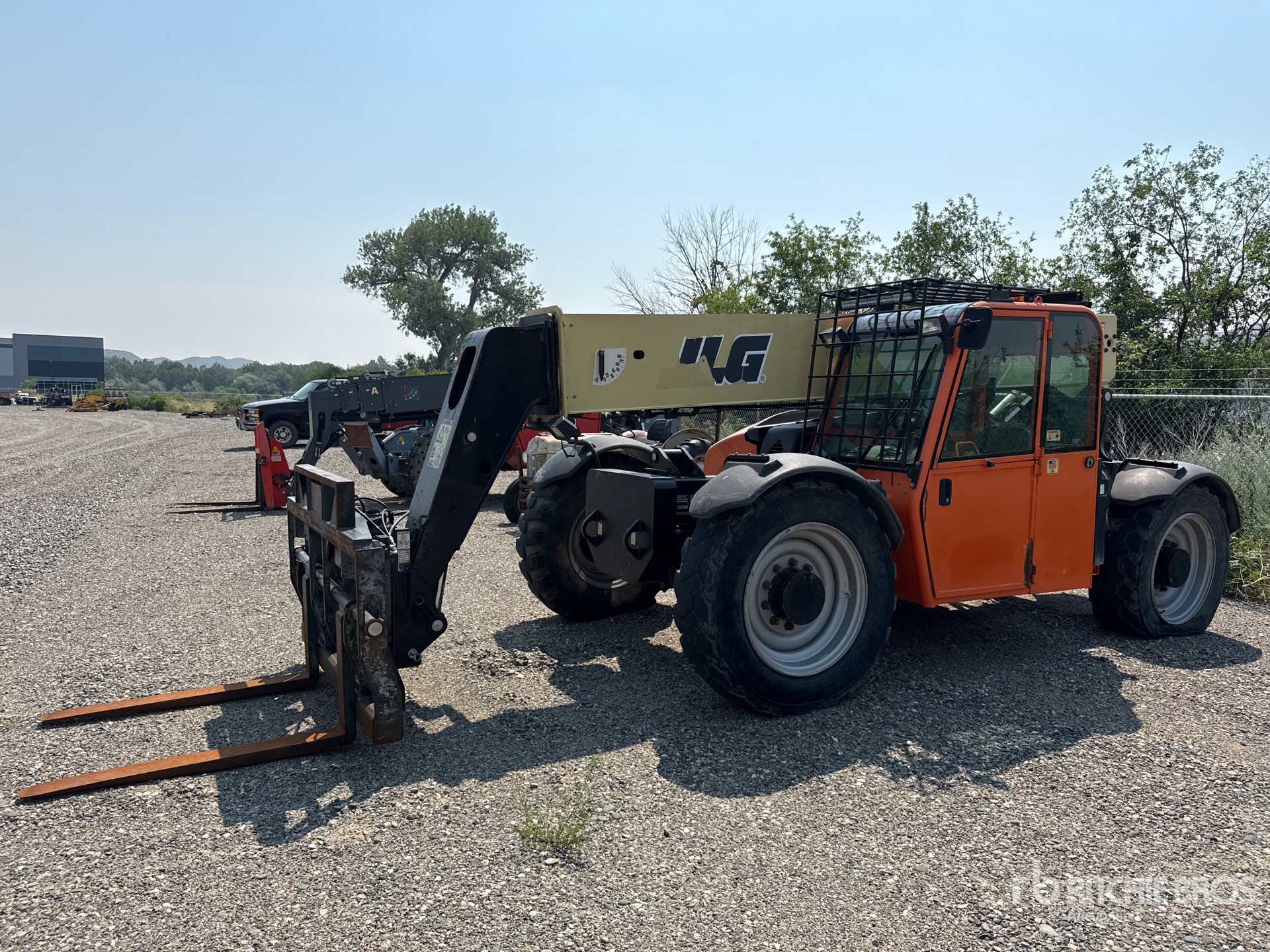 Photo of 2014 JLG G9-43