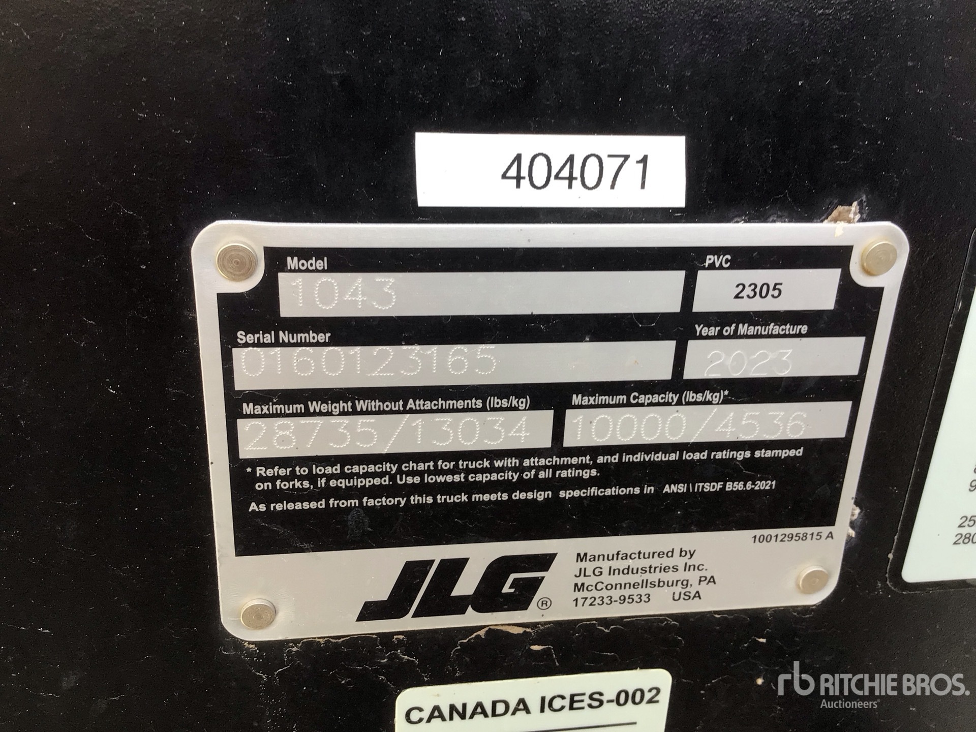 2022 JLG 1043