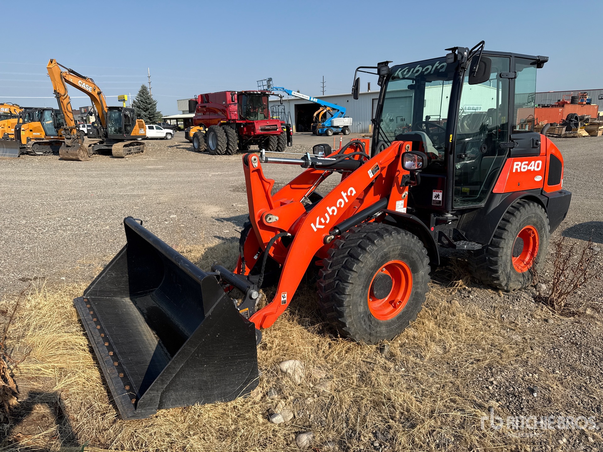 2024 Kubota R640