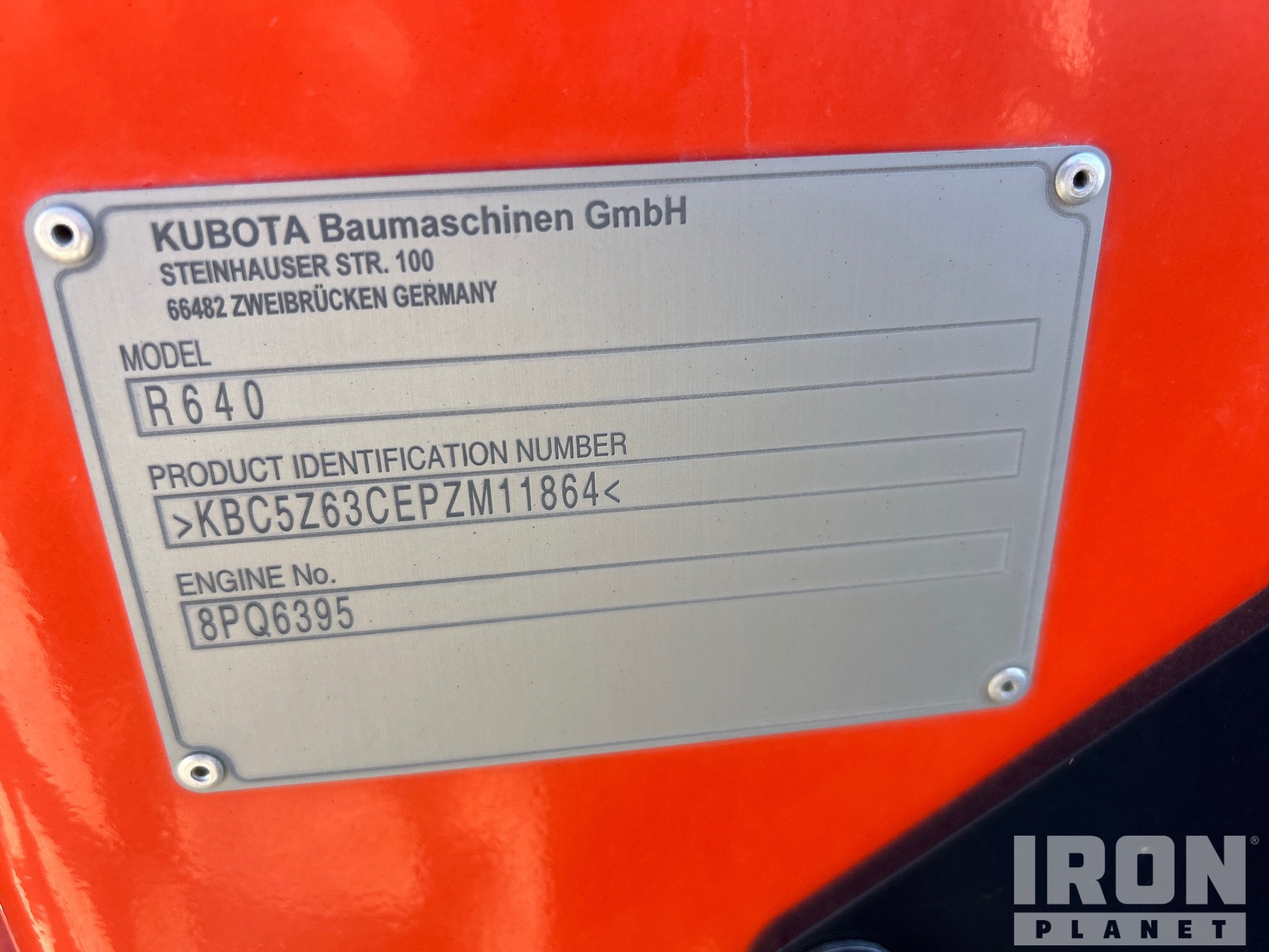 2024 Kubota R640