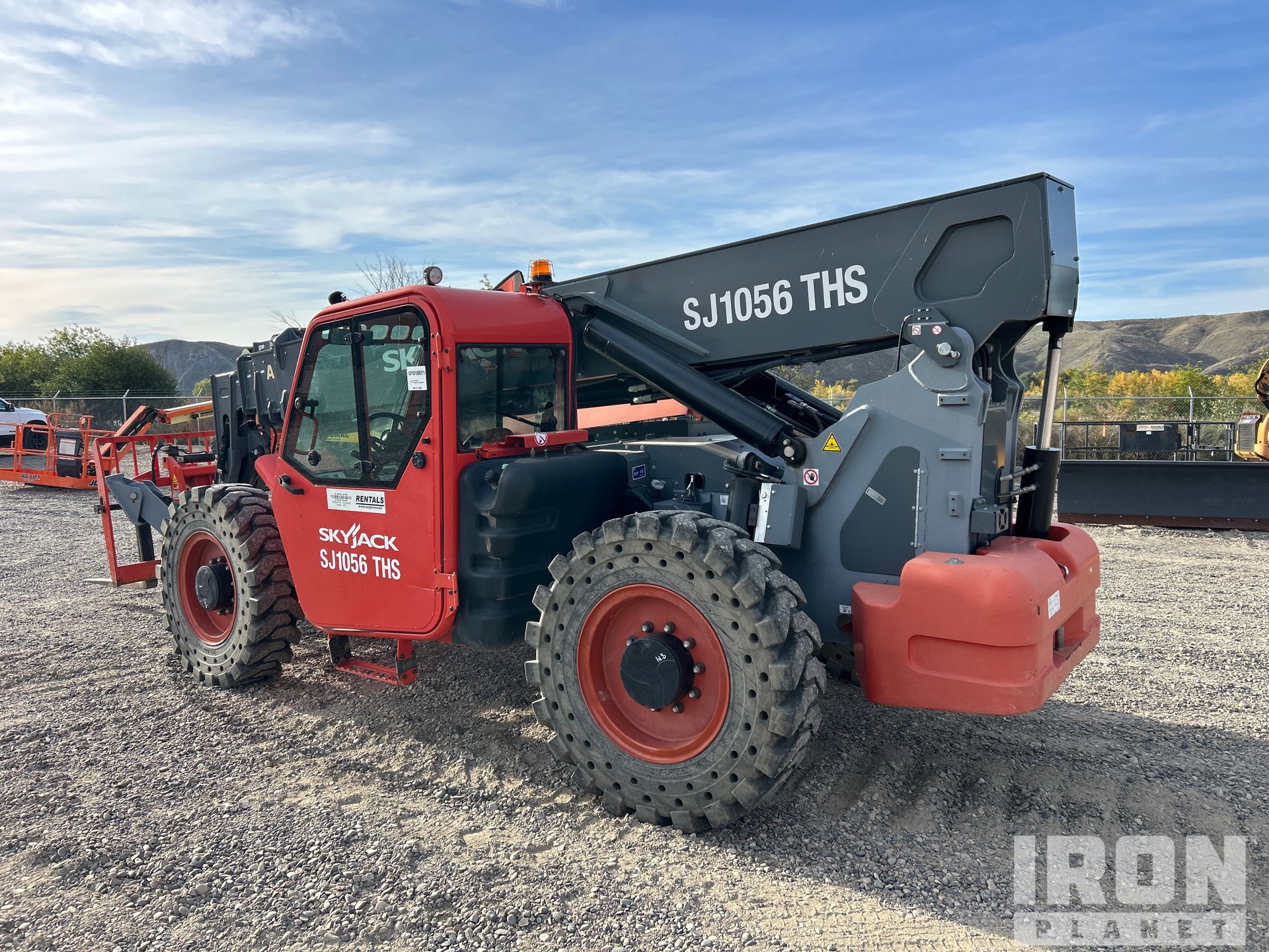 2020 Skyjack SJ1056THS