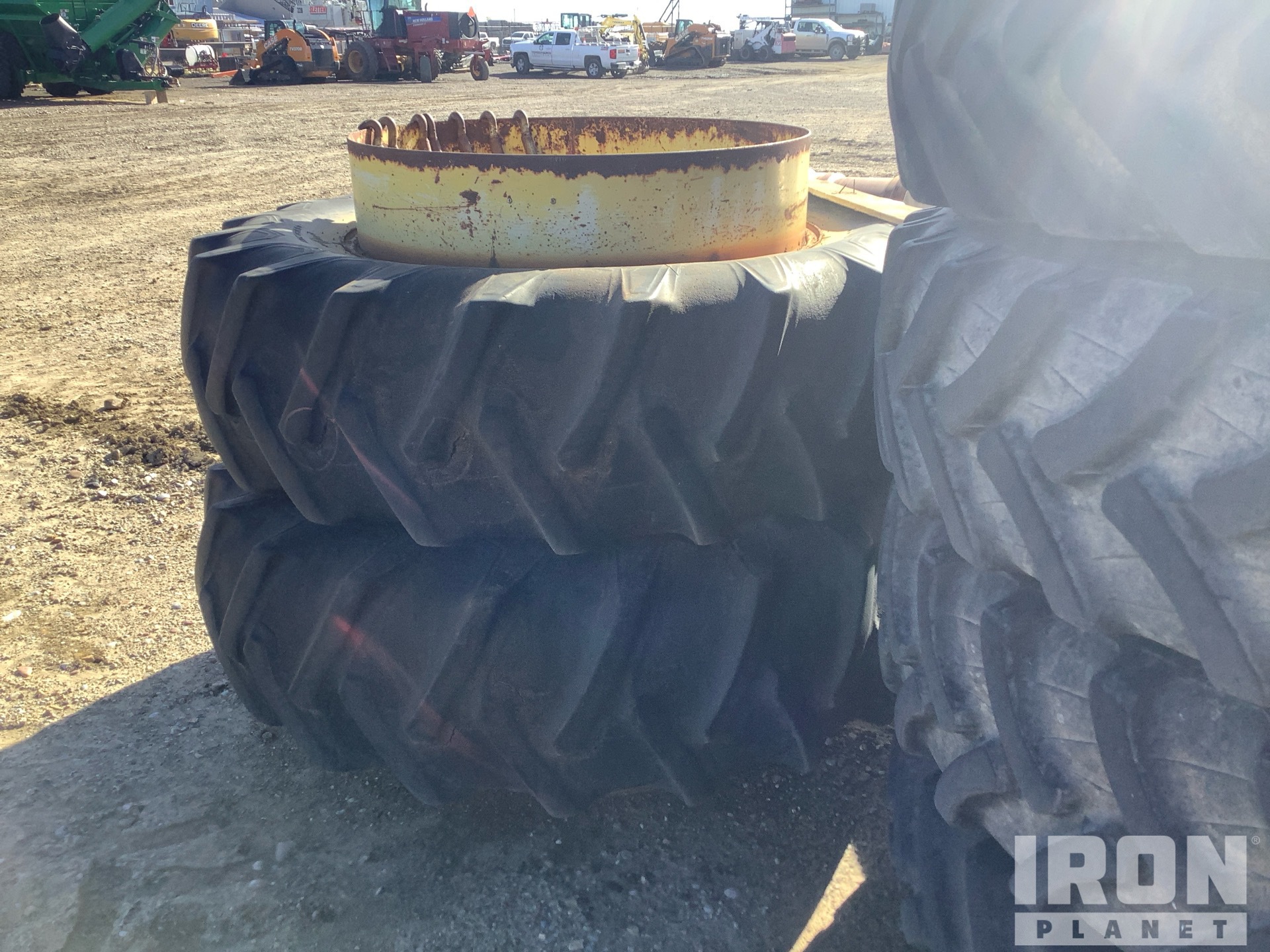 John Deere QUANTITY OF (2) 18.4-38