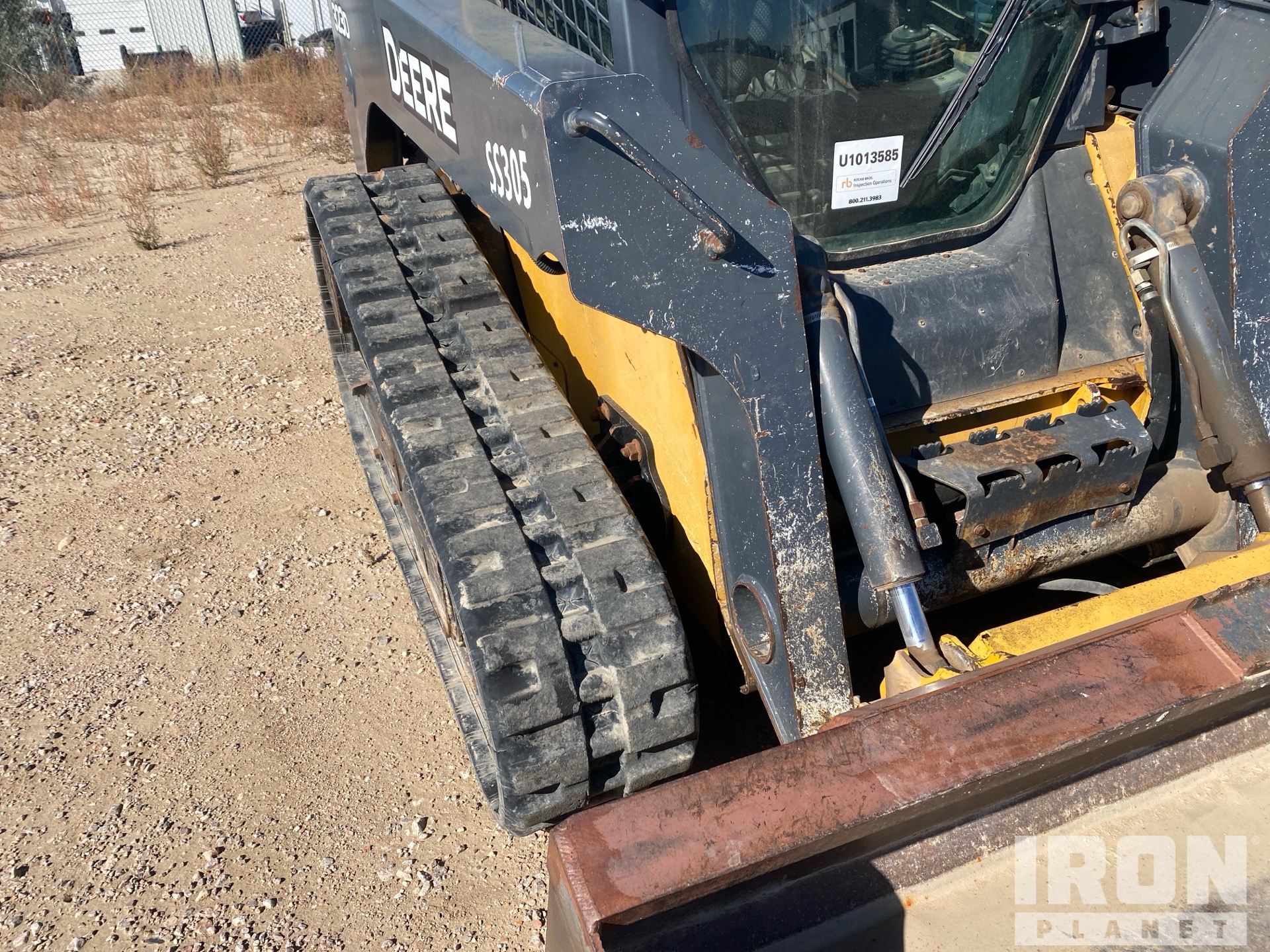 2012 John Deere 323D
