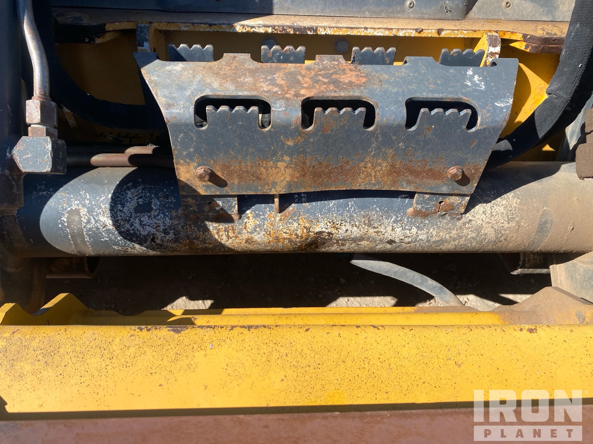 2012 John Deere 323D