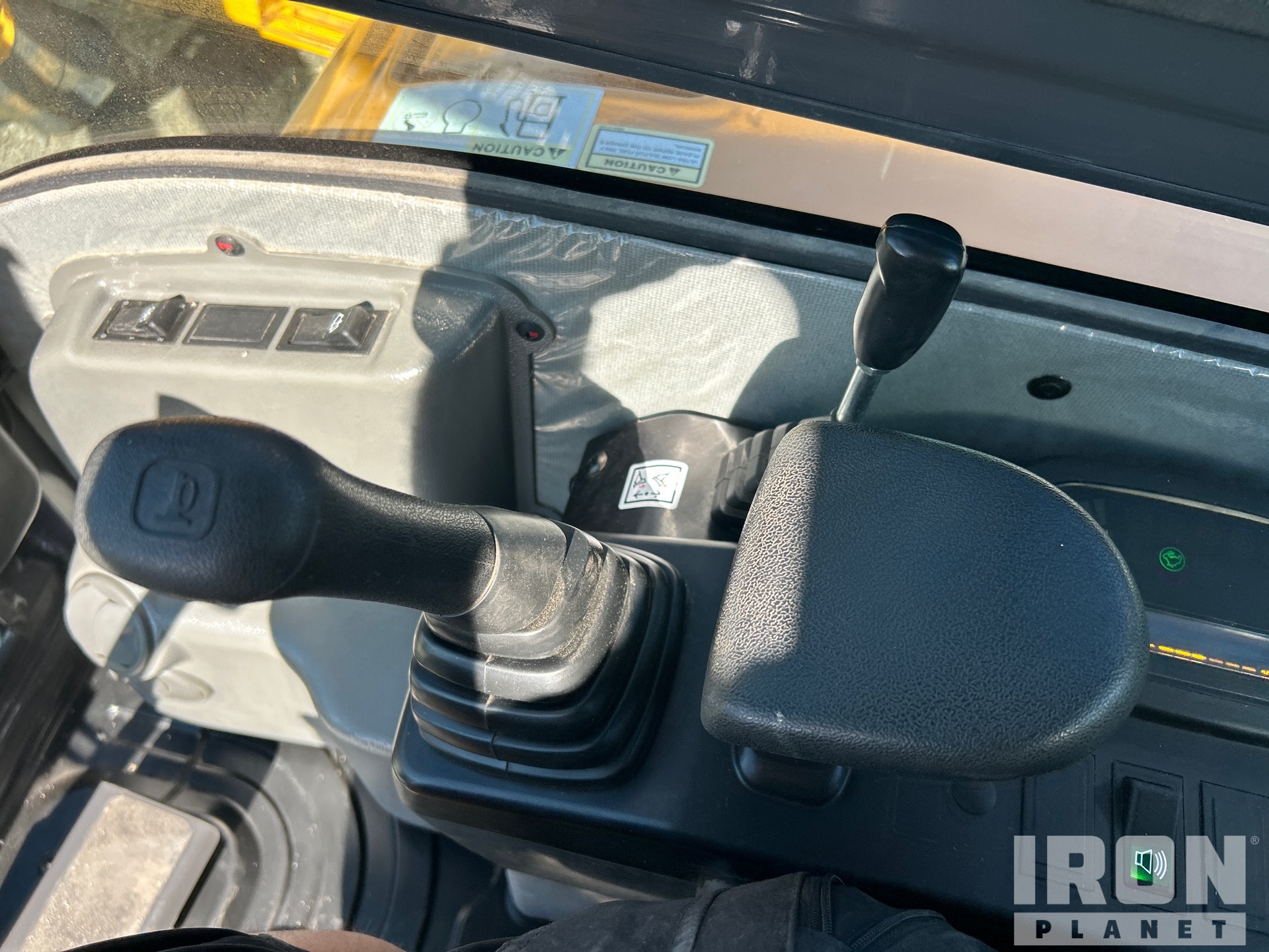 2022 Case CX30C