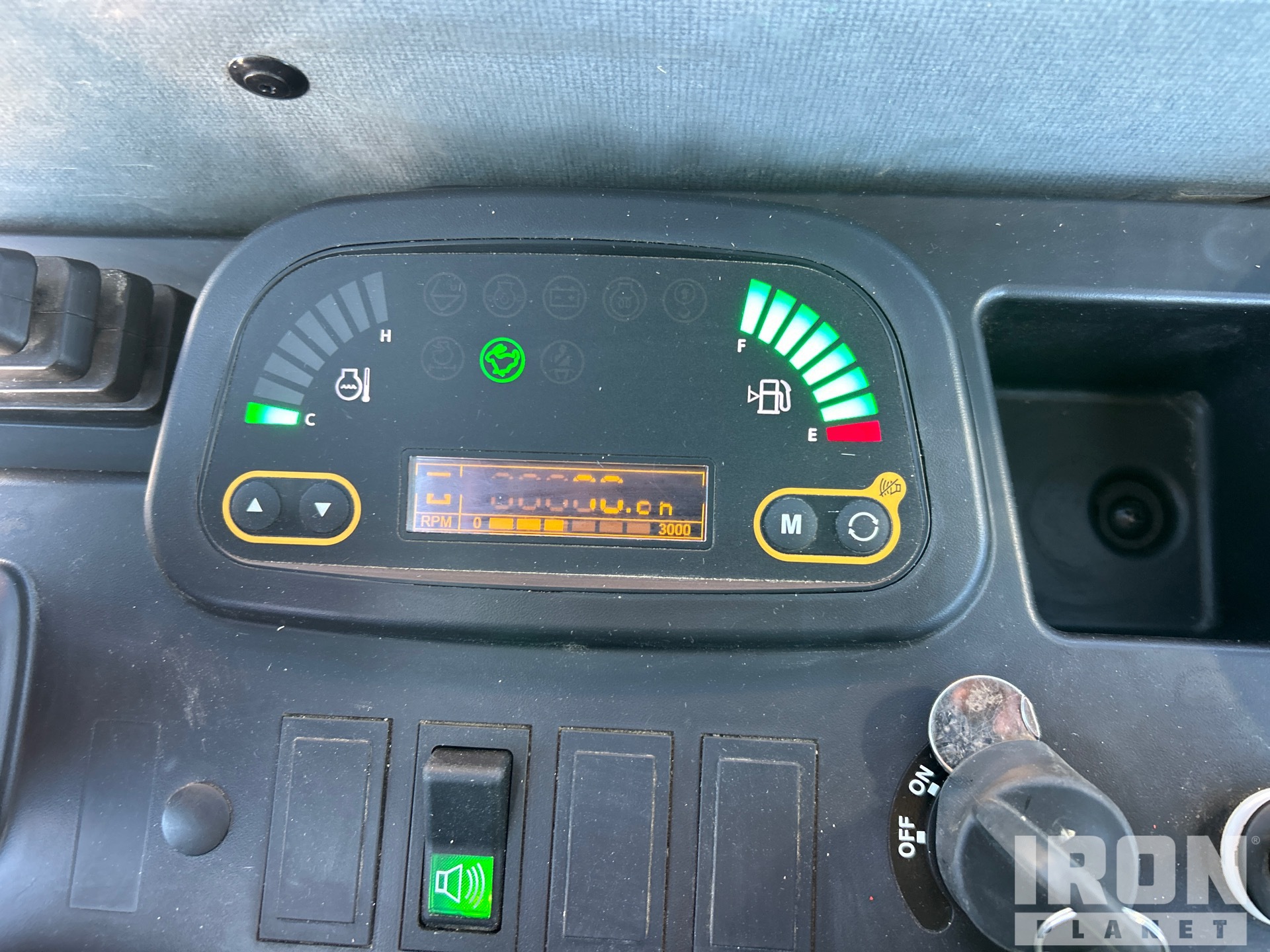 2022 Case CX30C