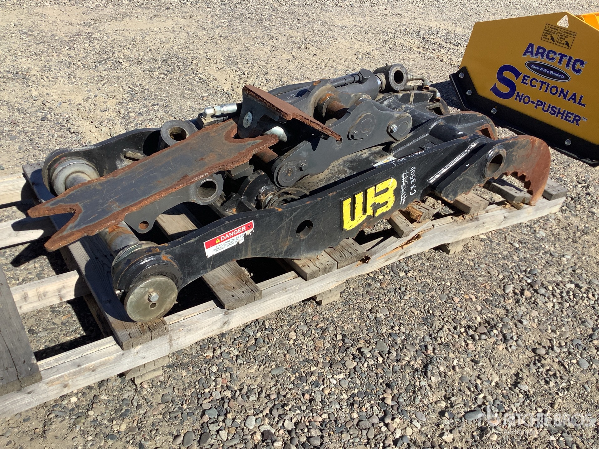 2023 Case HYDRAULIC