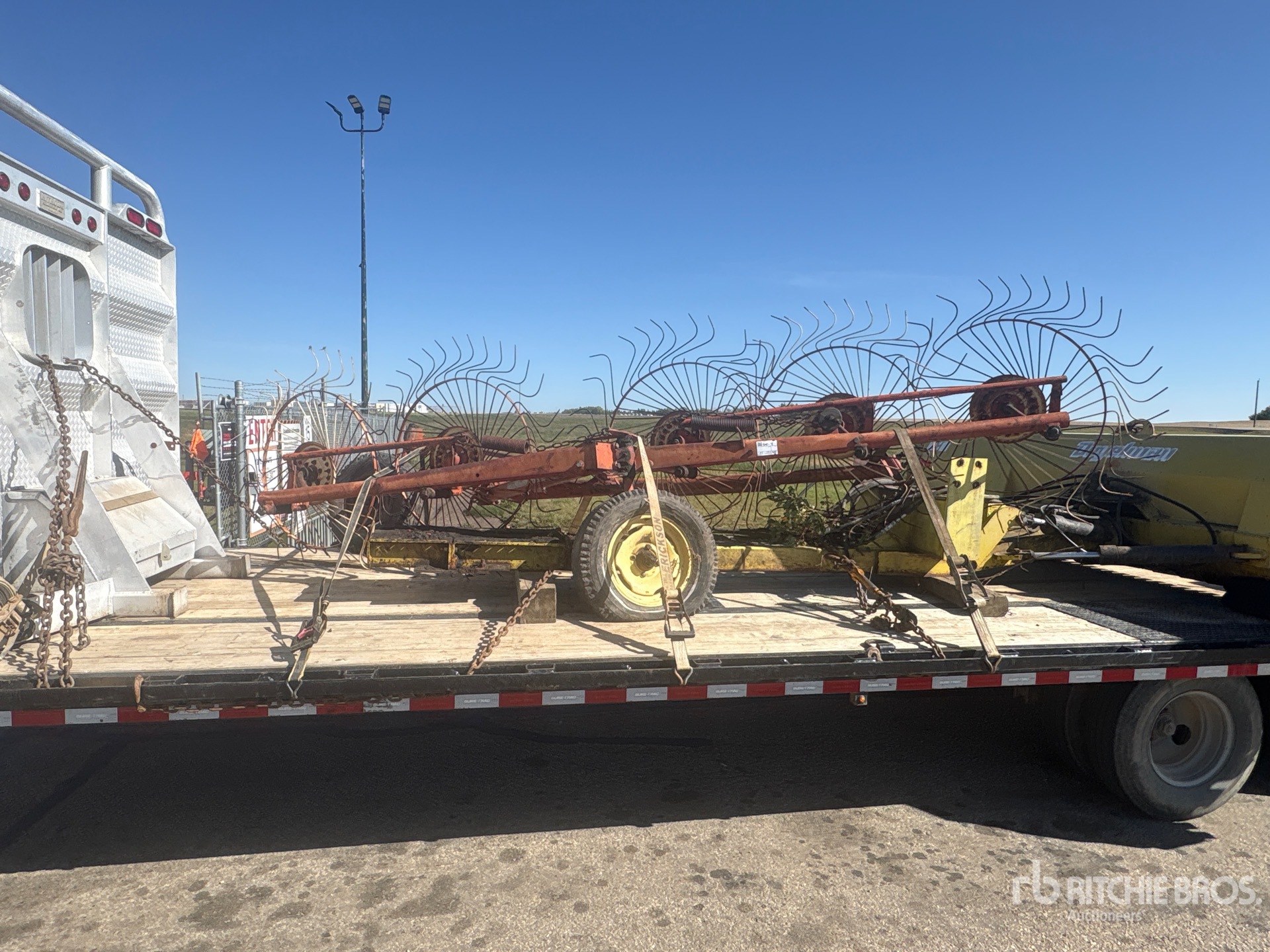 Massey Ferguson 12 ft