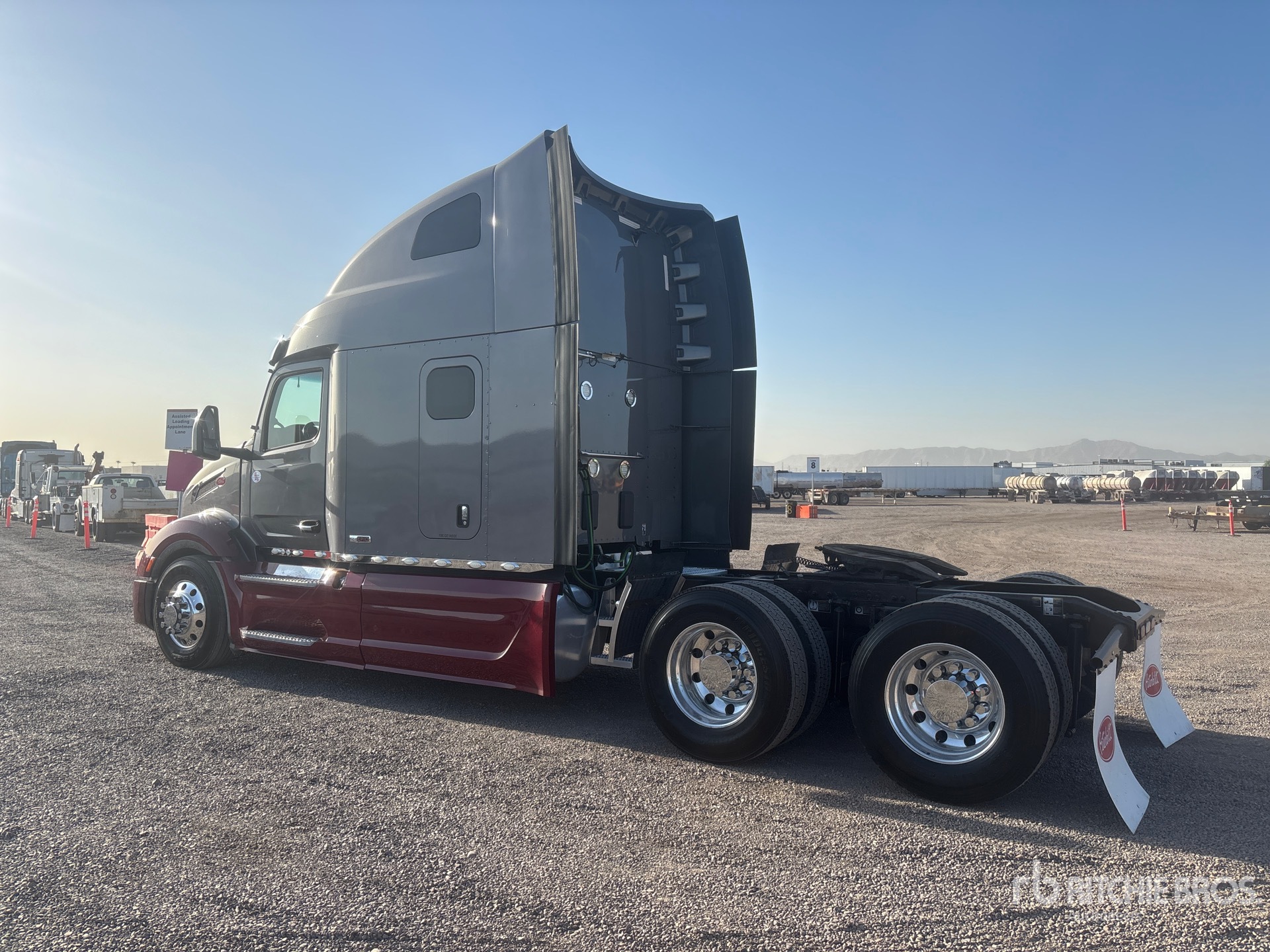 2022 Peterbilt 579