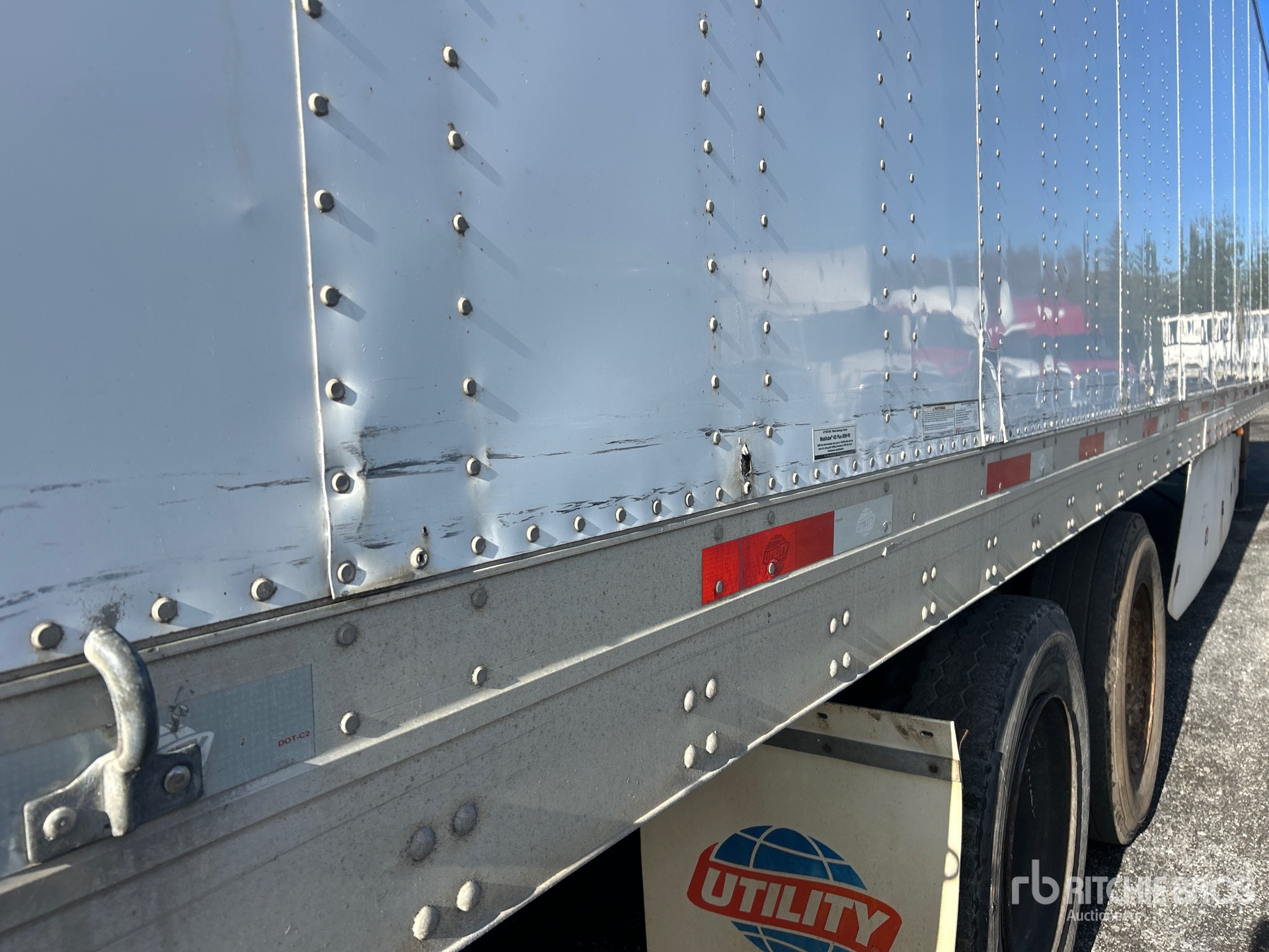 2014 Utility 4000D-X