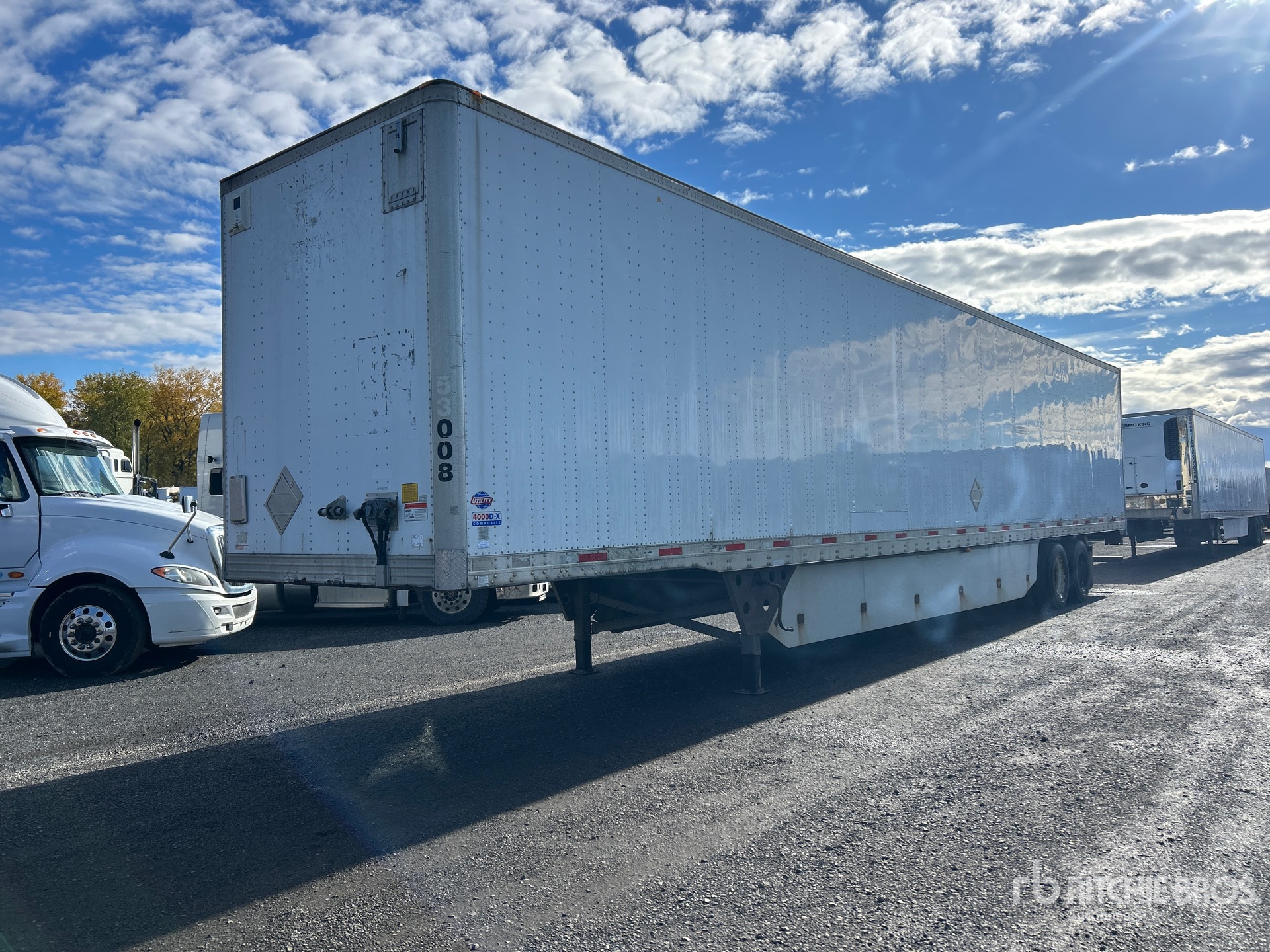 Photo of 2014 Utility 4000D-X
