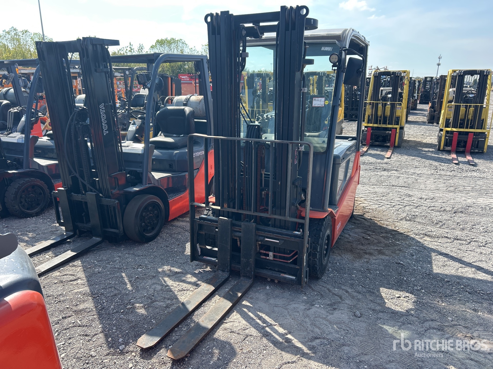Photo of Toyota 05-8FBM25T