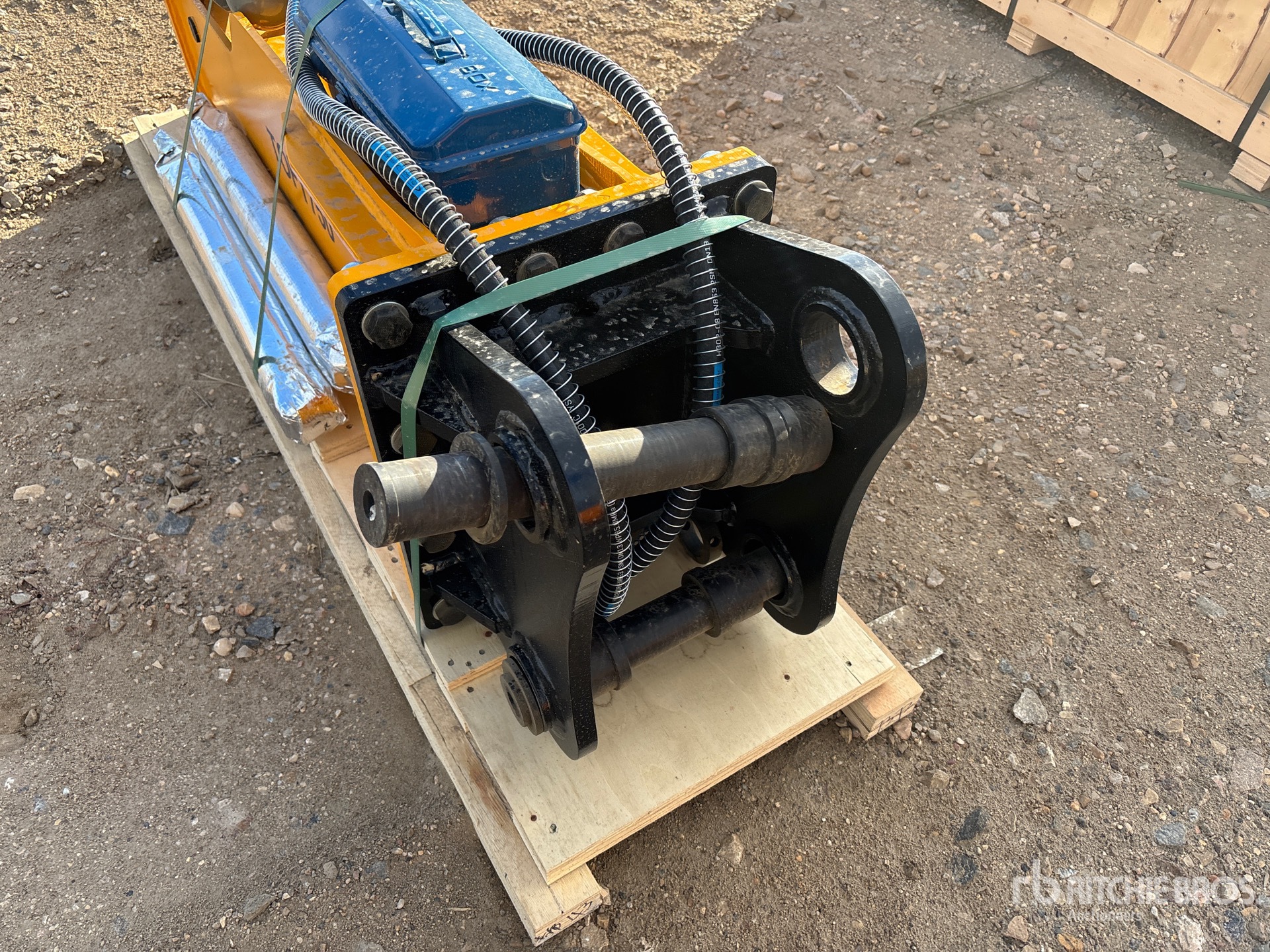 2025 TOFT TOFT750