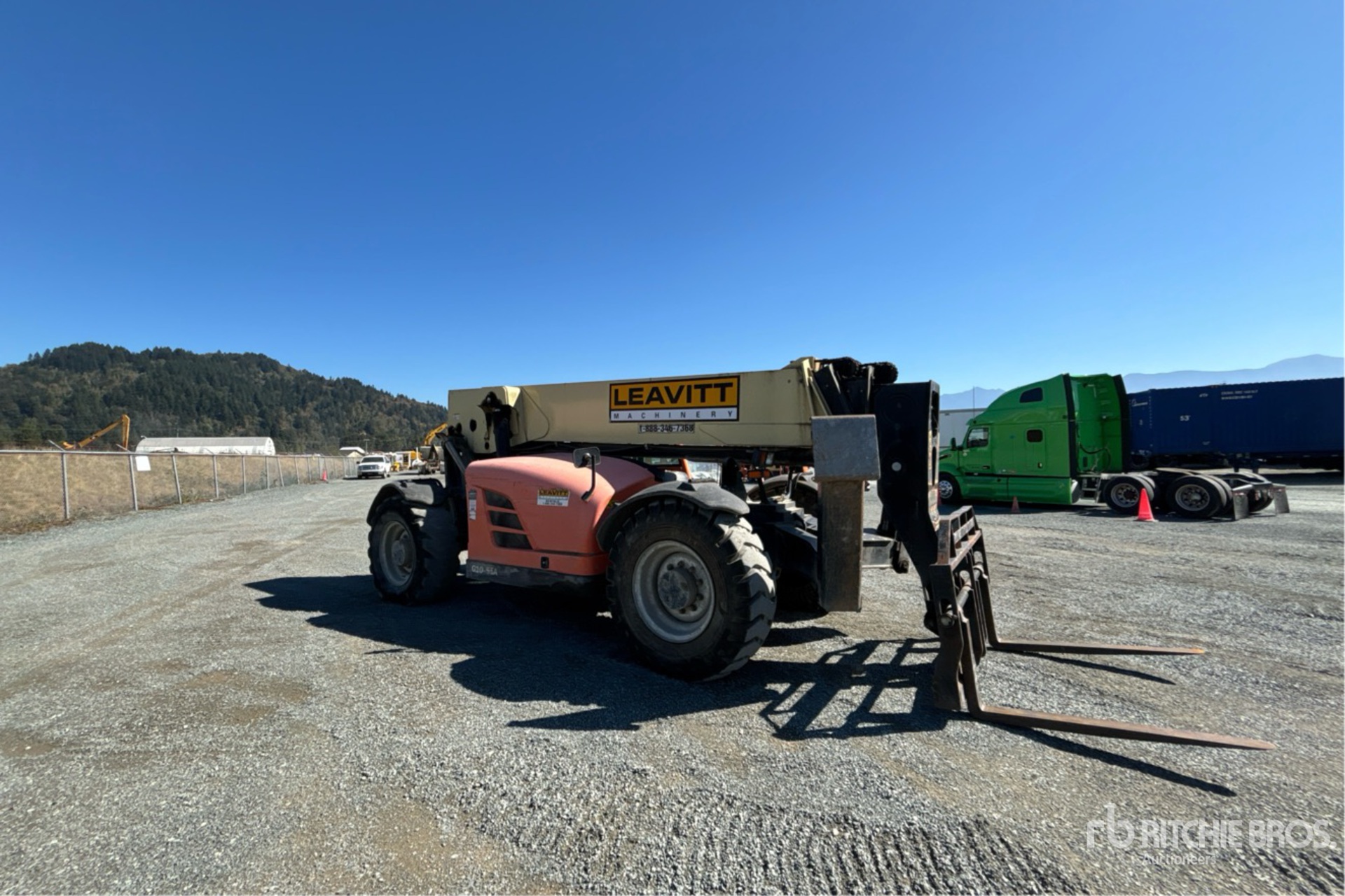 2013 JLG G10-55A