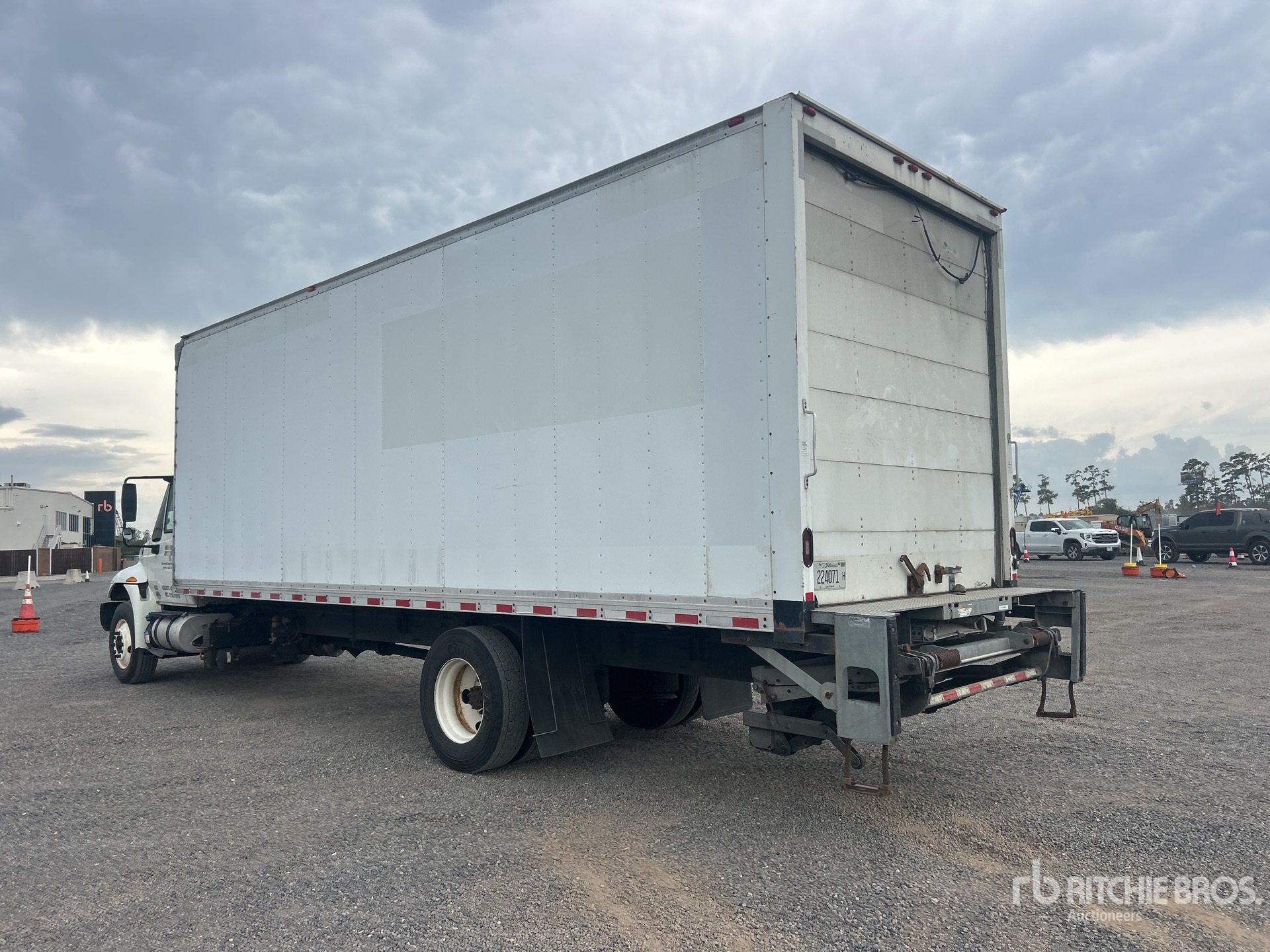 2018 International 4300