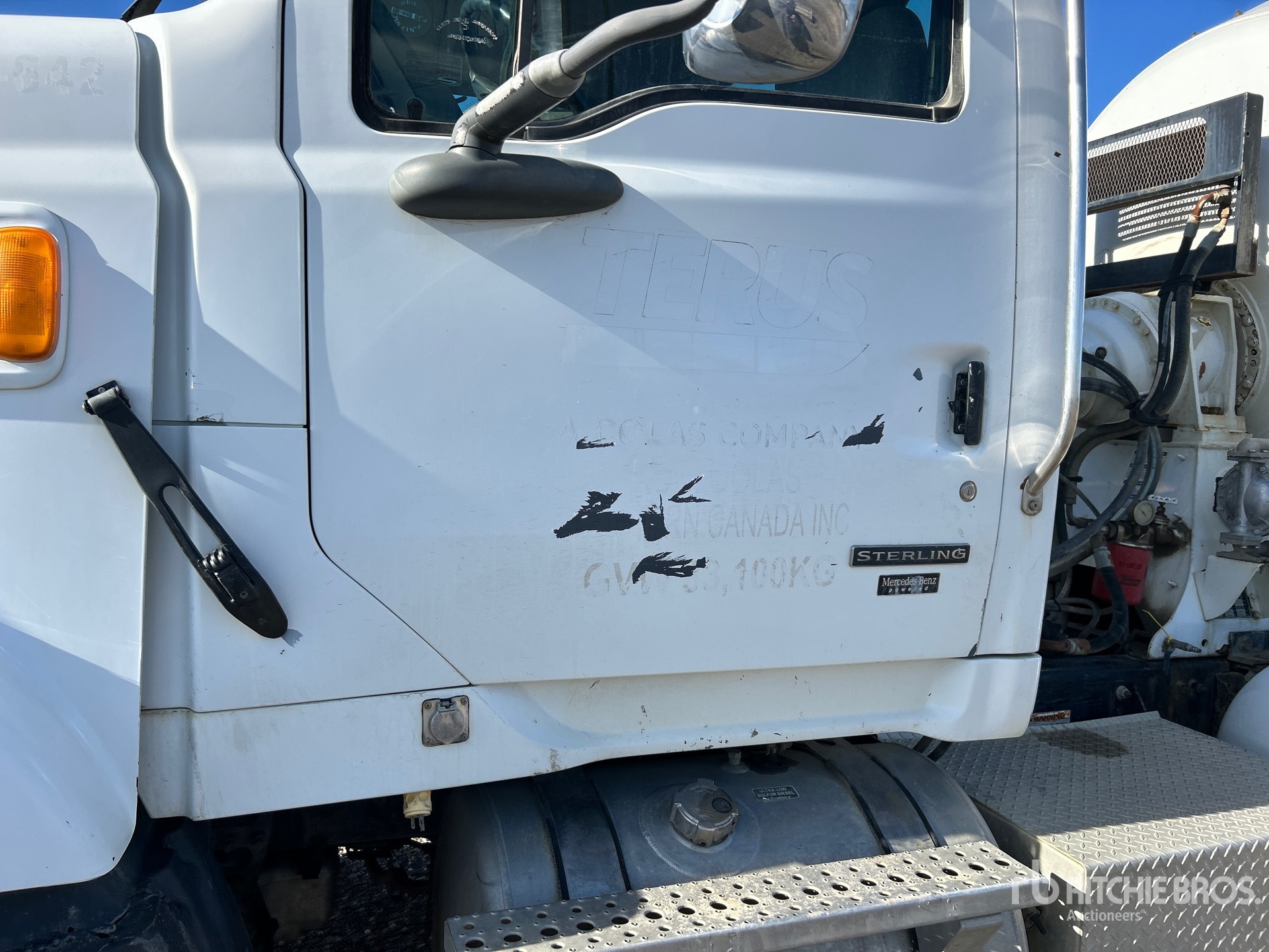 2008 Sterling LT9500