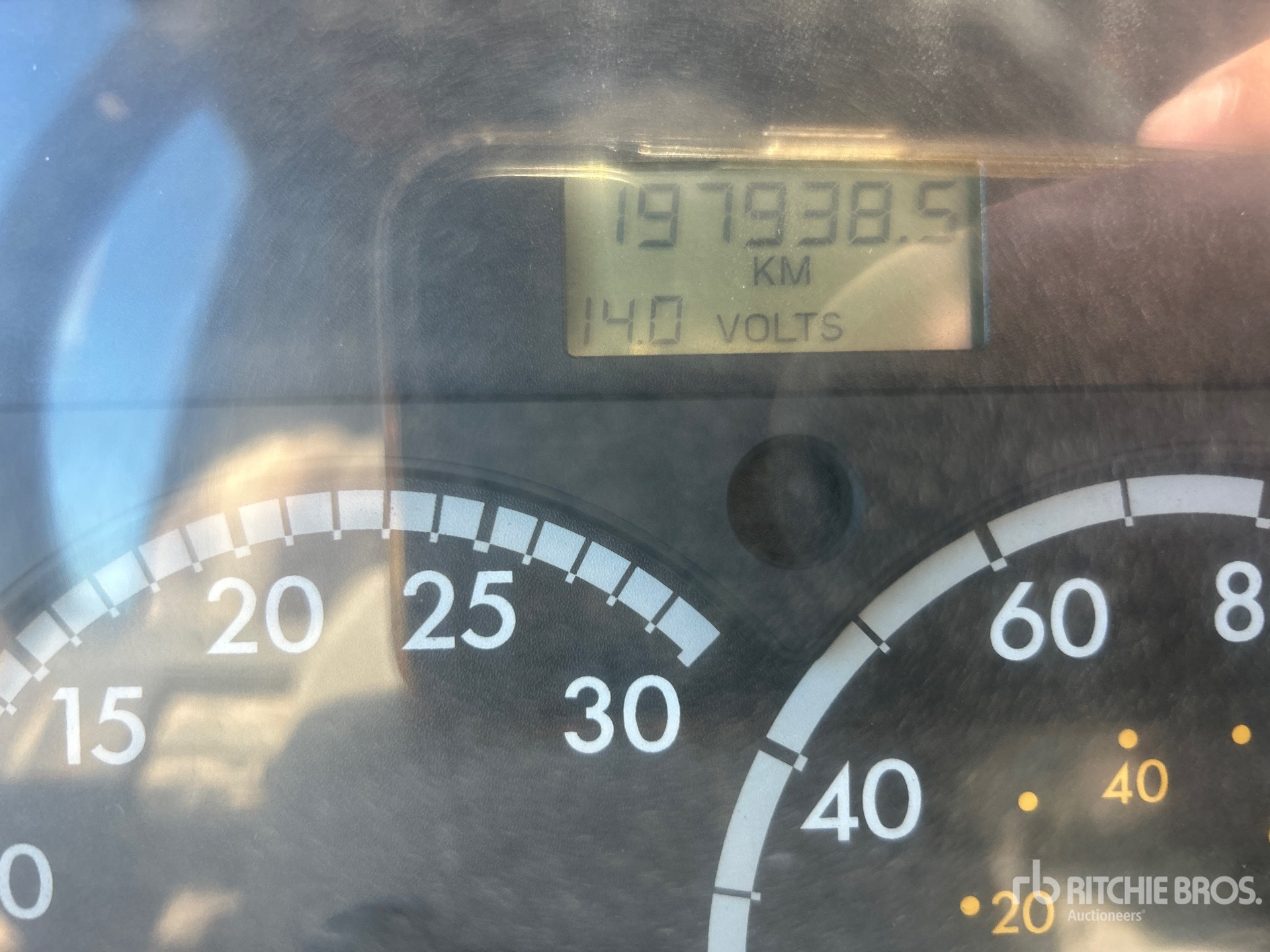 2008 Sterling LT9500