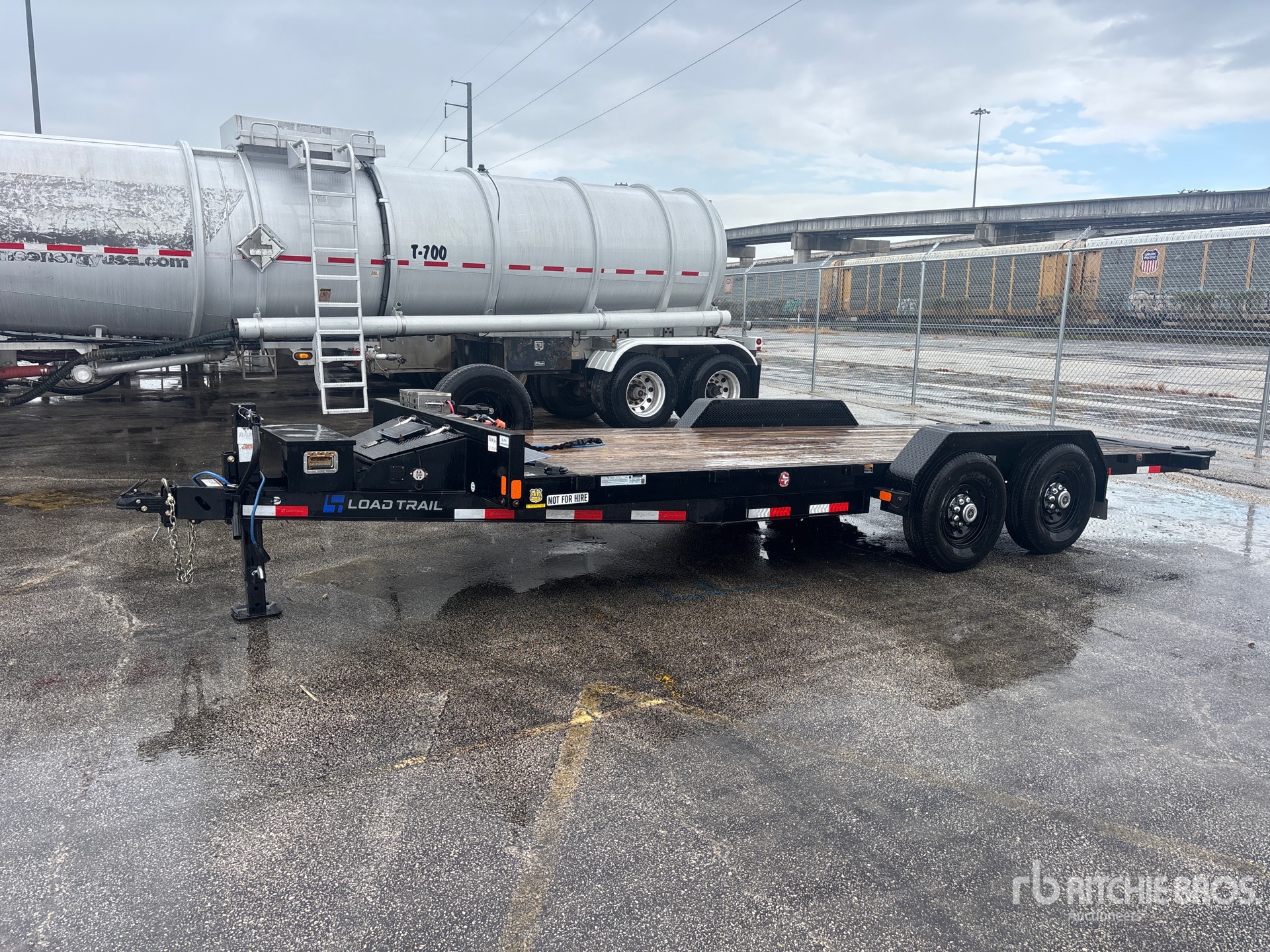 Photo of 2026 Load Trail 10550 lb 20 ft T/A