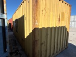 General Appearance with Bild, Ecke vorne rechts