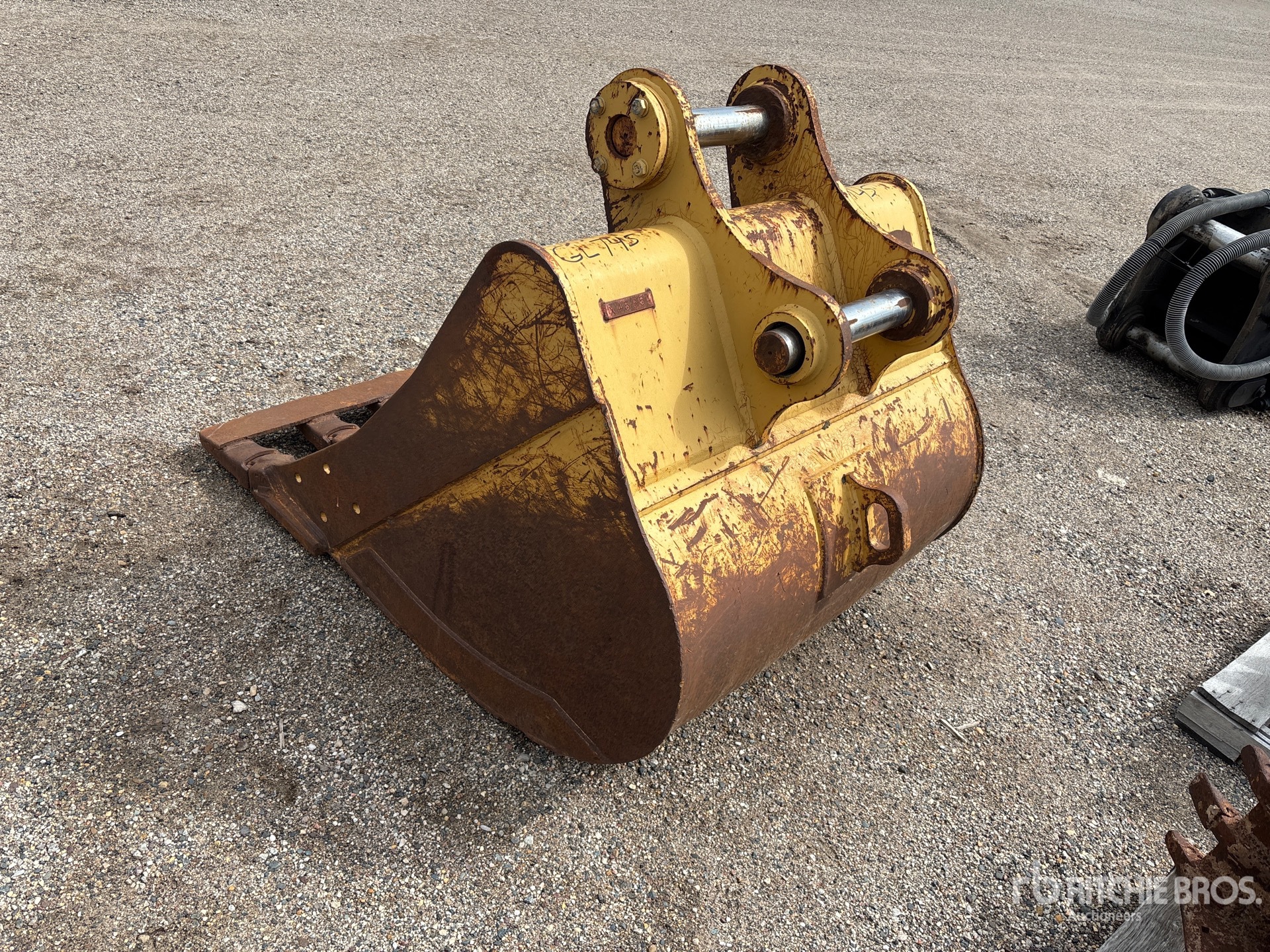 Caterpillar 44 in Digging