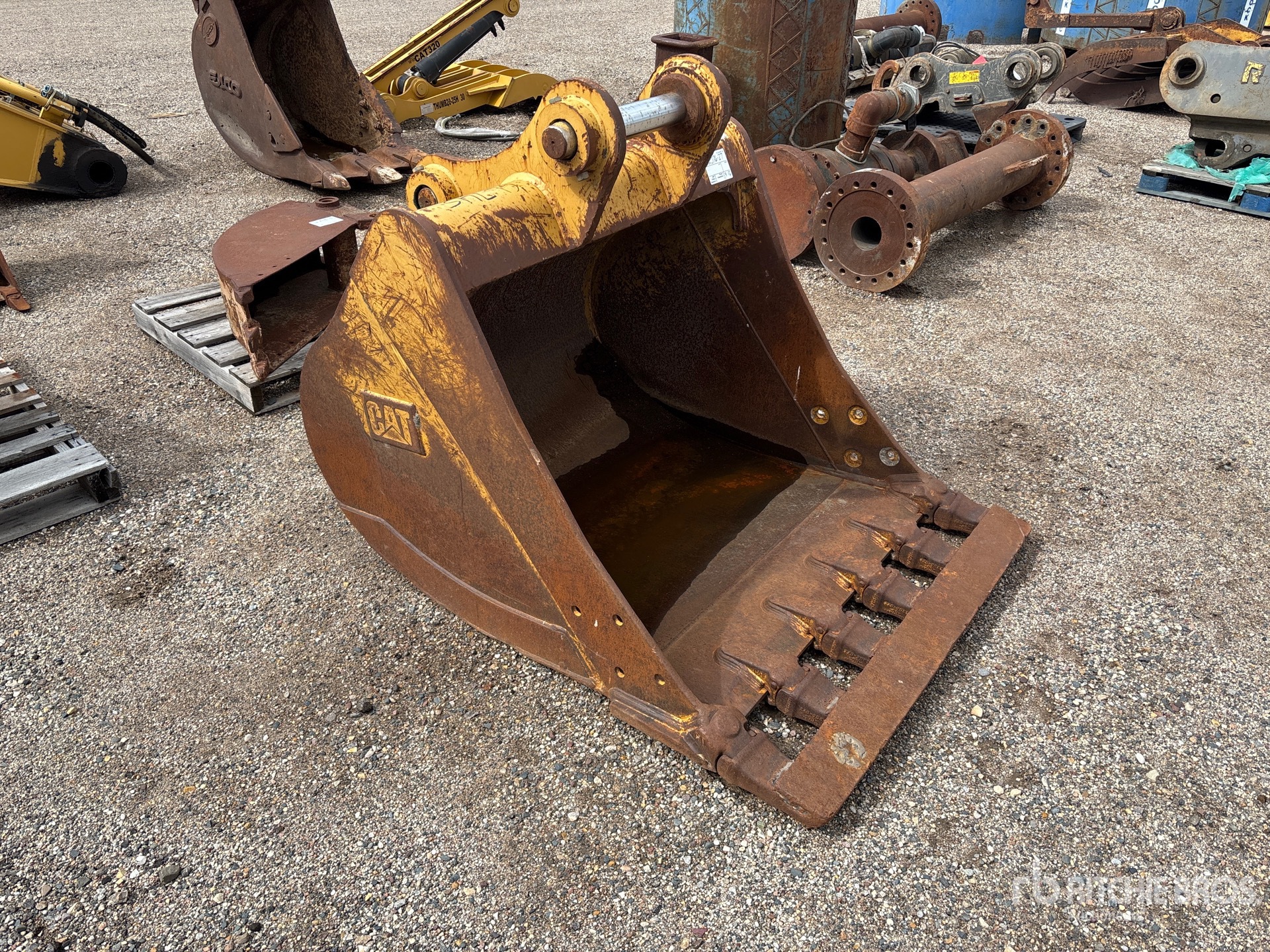 Caterpillar 44 in Digging