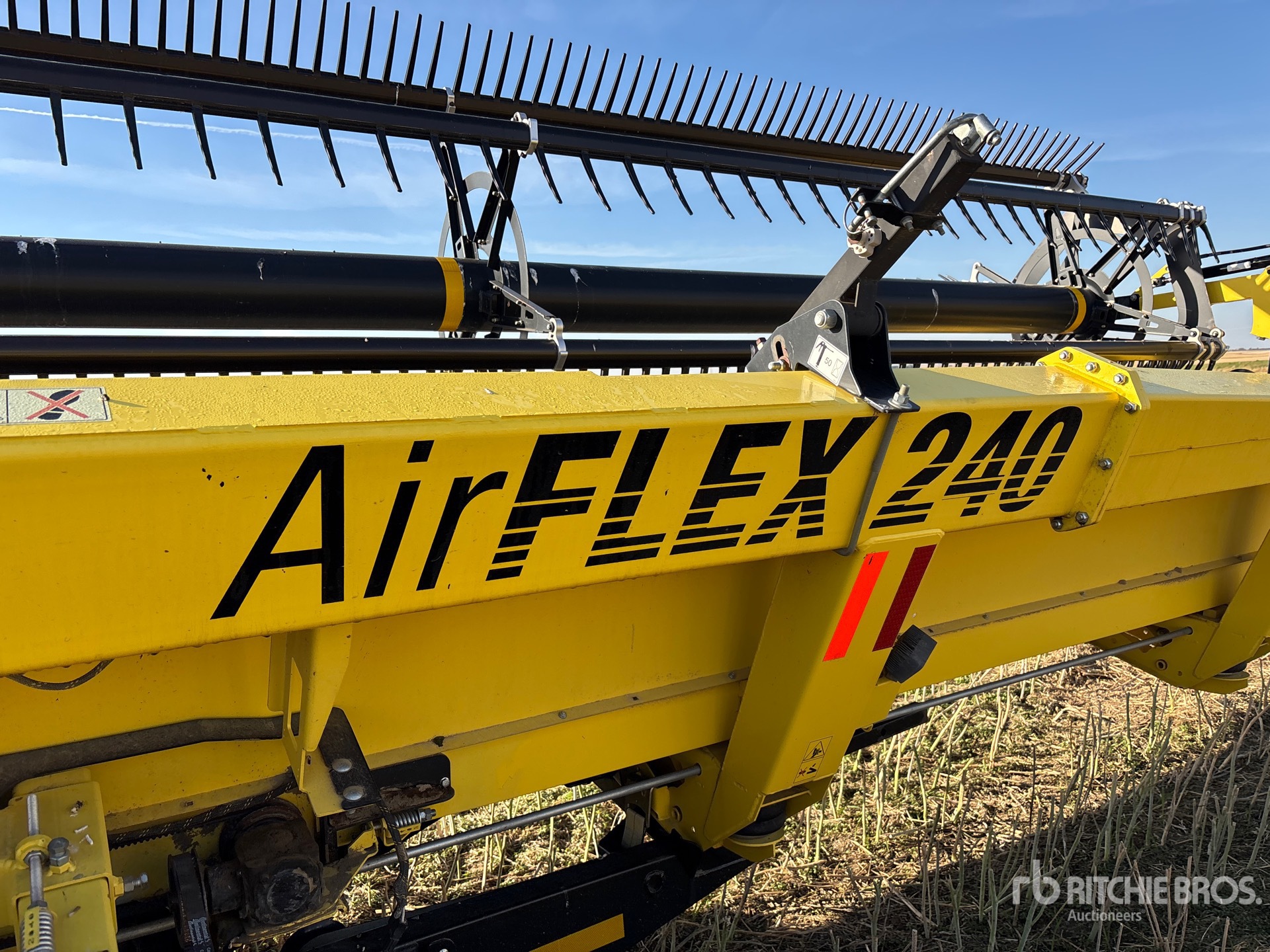 2015 Honey Bee AF240
