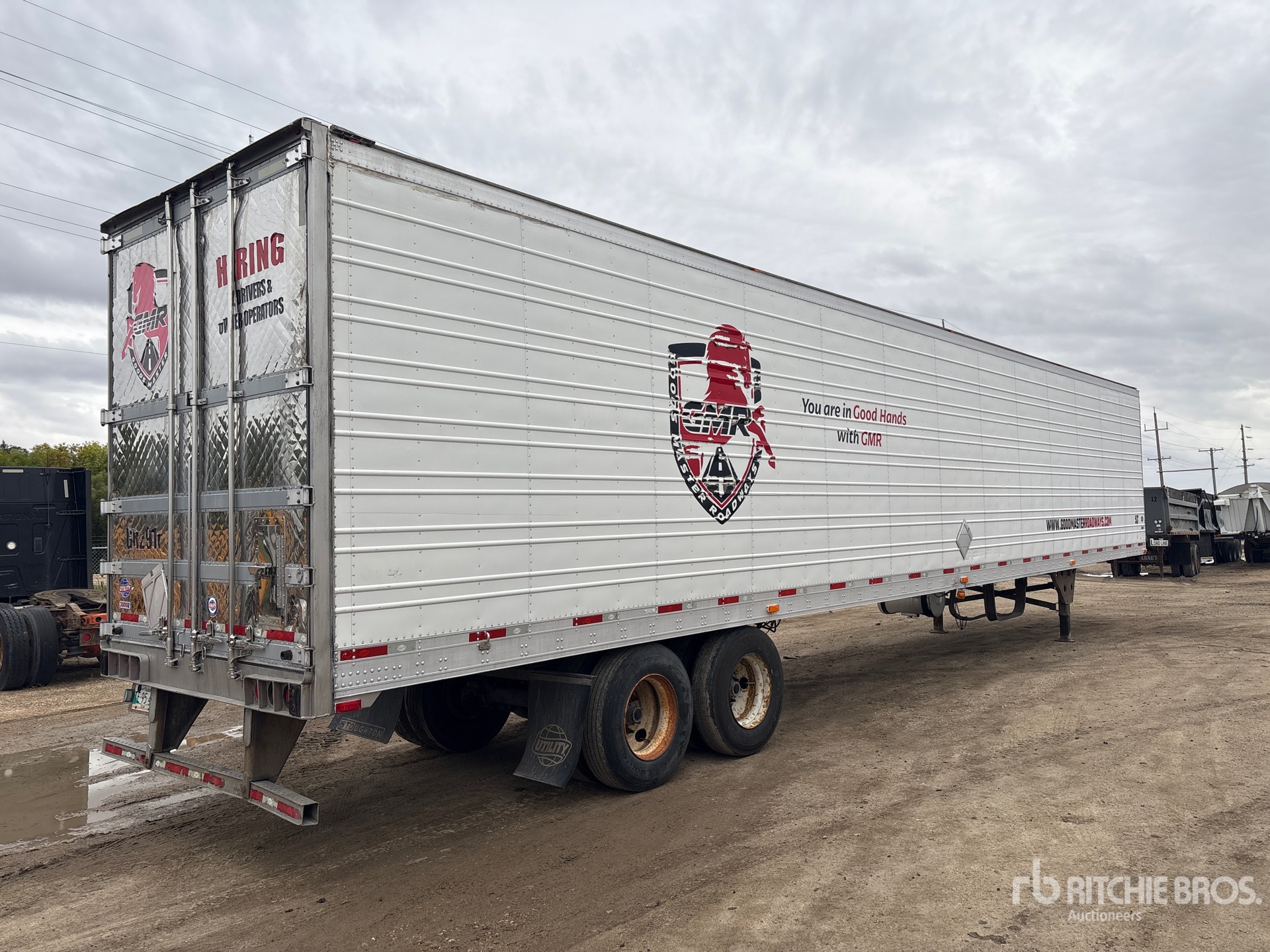 2017 Utility 3000R