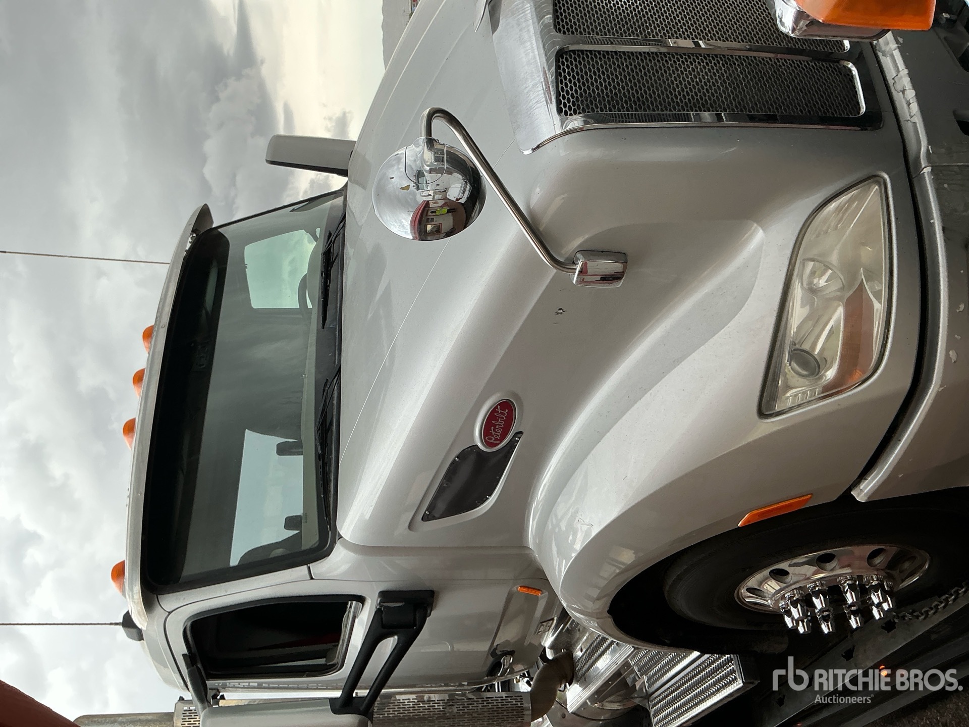 2018 Peterbilt 579